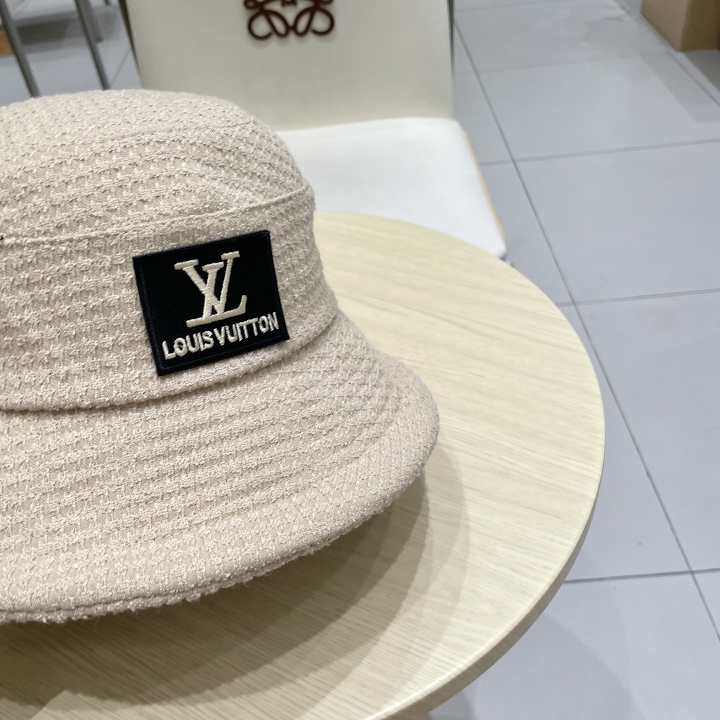 🧢路易威登棒球帽 LouisVuitton2025秋冬款优雅蝴蝶结卷边渔夫帽气质女素颜出街遮脸护耳保暖盆