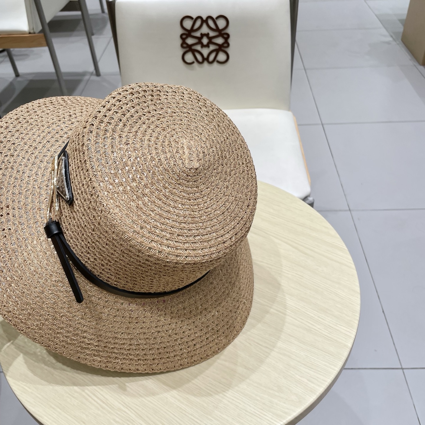  普拉达Prada新款礼帽，桶帽遮阳草帽，头围57cm