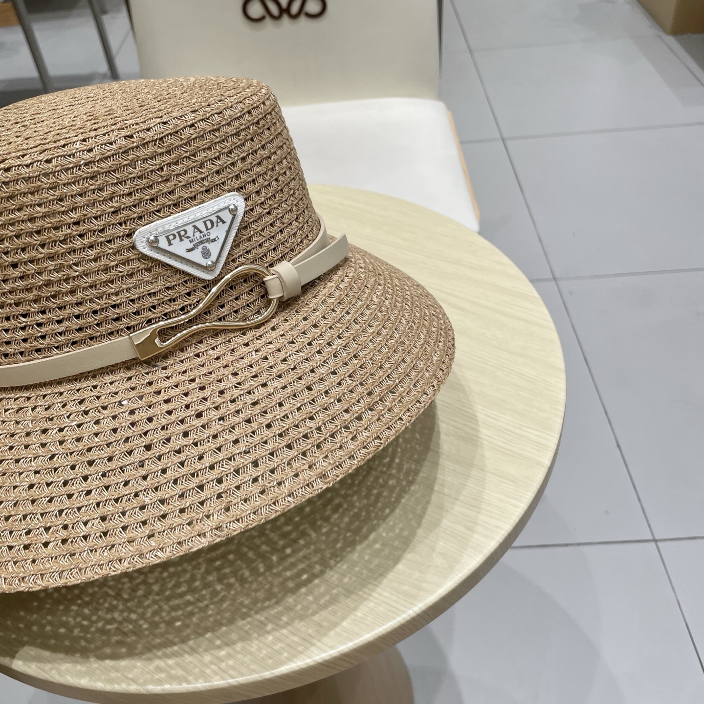  普拉达Prada新款礼帽，桶帽遮阳草帽，头围57cm