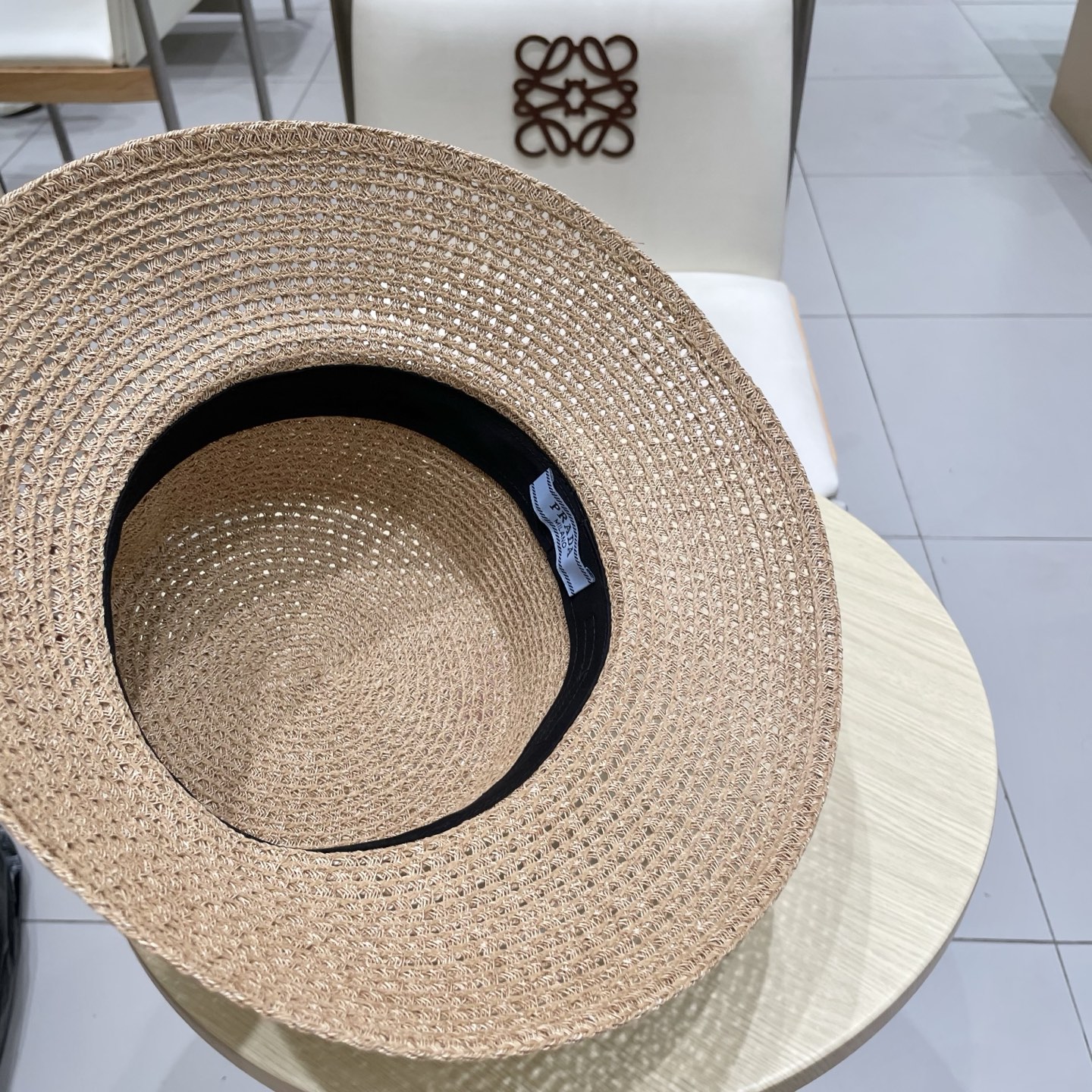  普拉达Prada新款礼帽，桶帽遮阳草帽，头围57cm