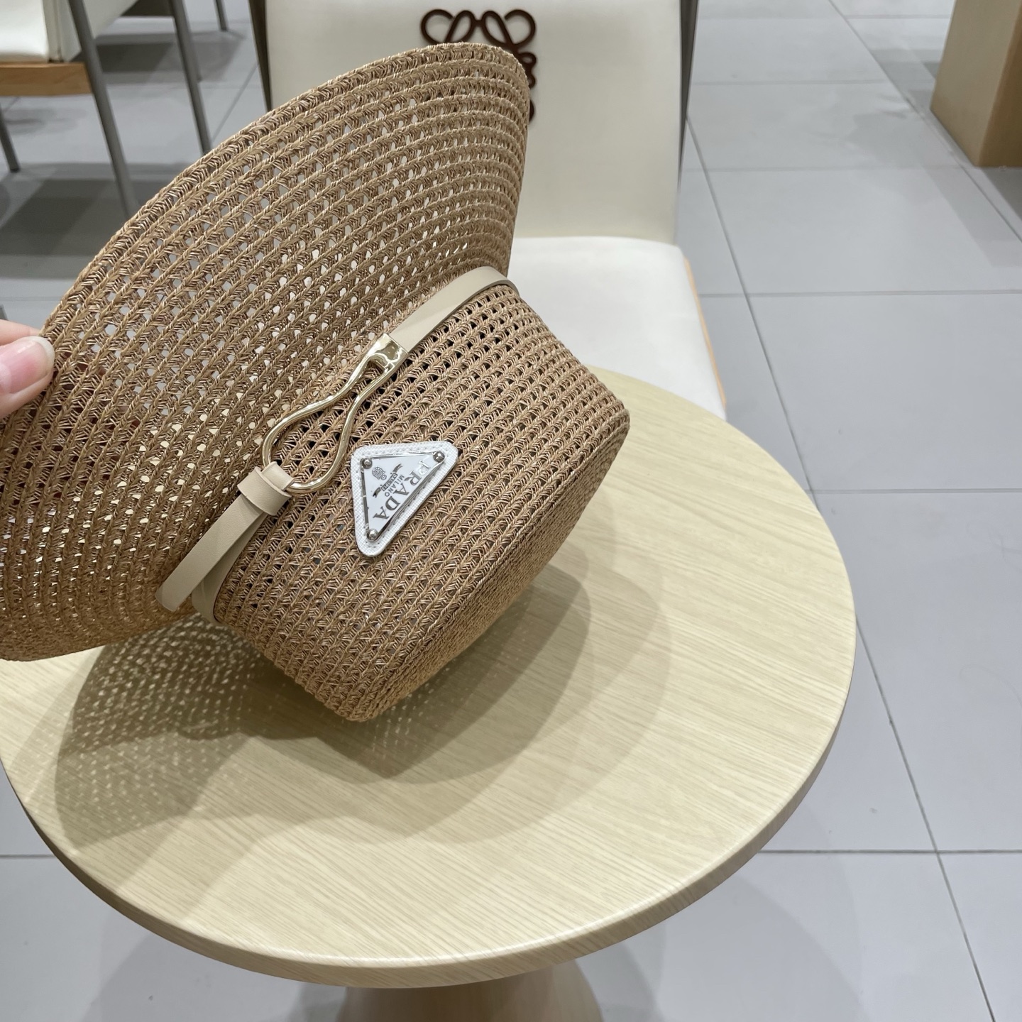  普拉达Prada新款礼帽，桶帽遮阳草帽，头围57cm