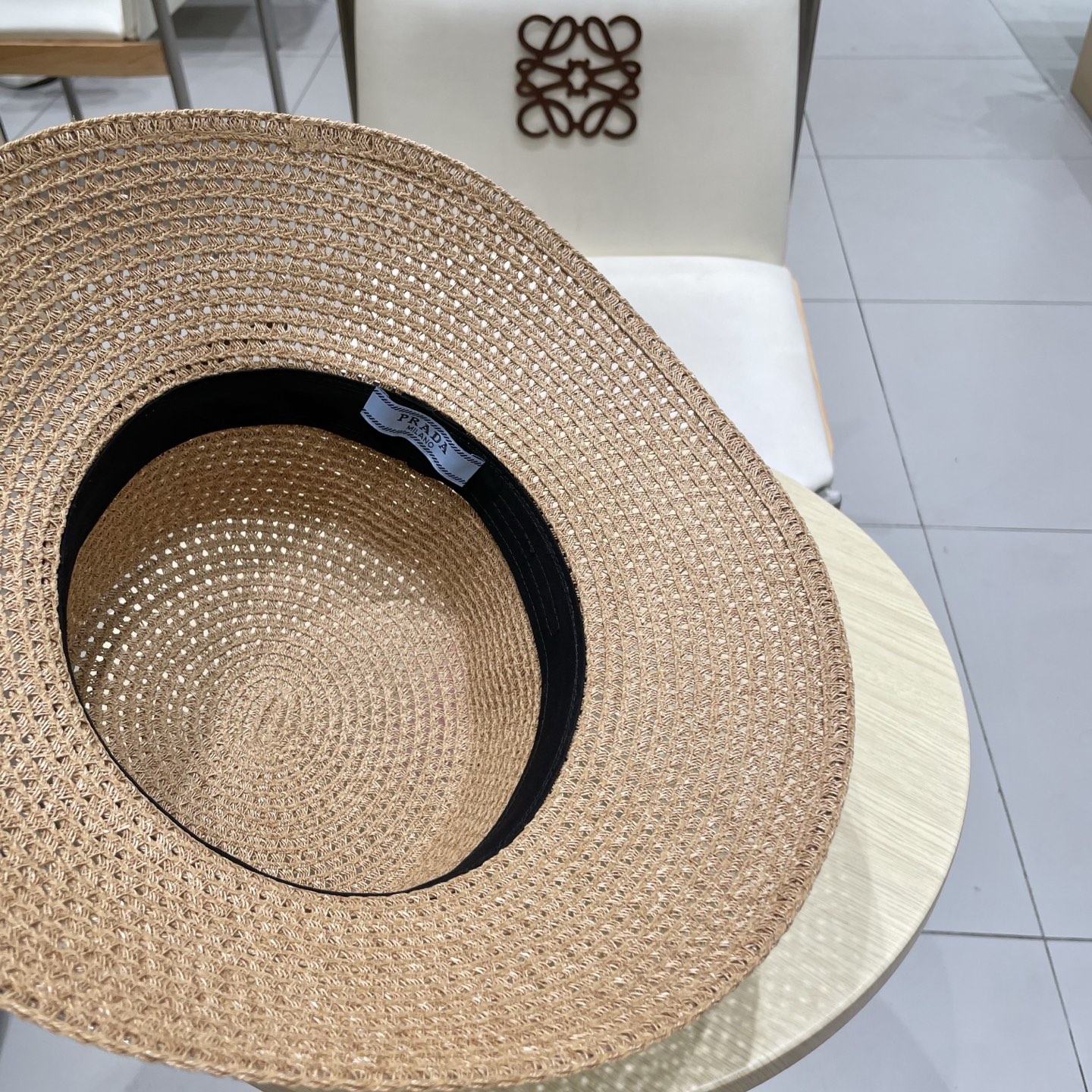  普拉达Prada新款礼帽，桶帽遮阳草帽，头围57cm