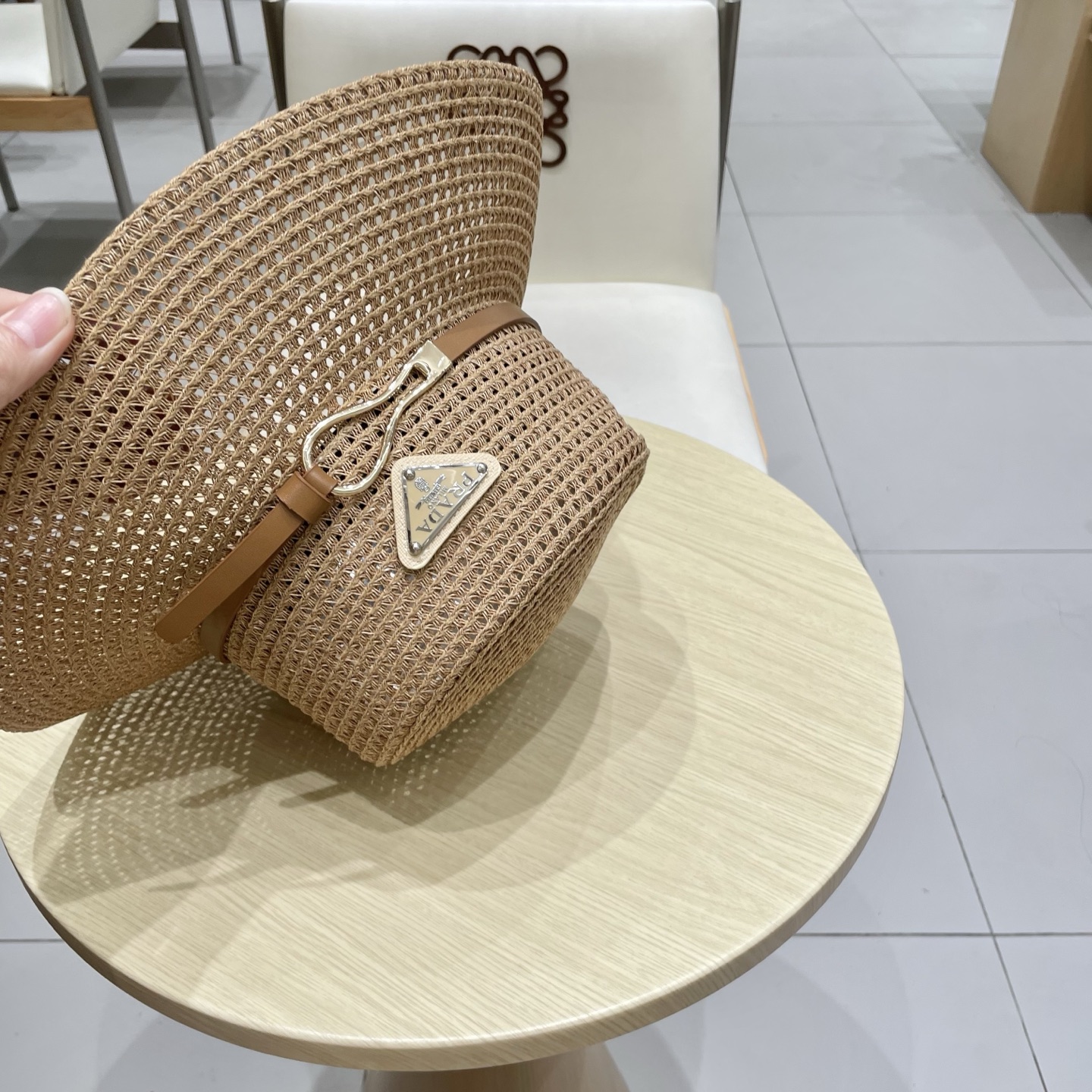  普拉达Prada新款礼帽，桶帽遮阳草帽，头围57cm