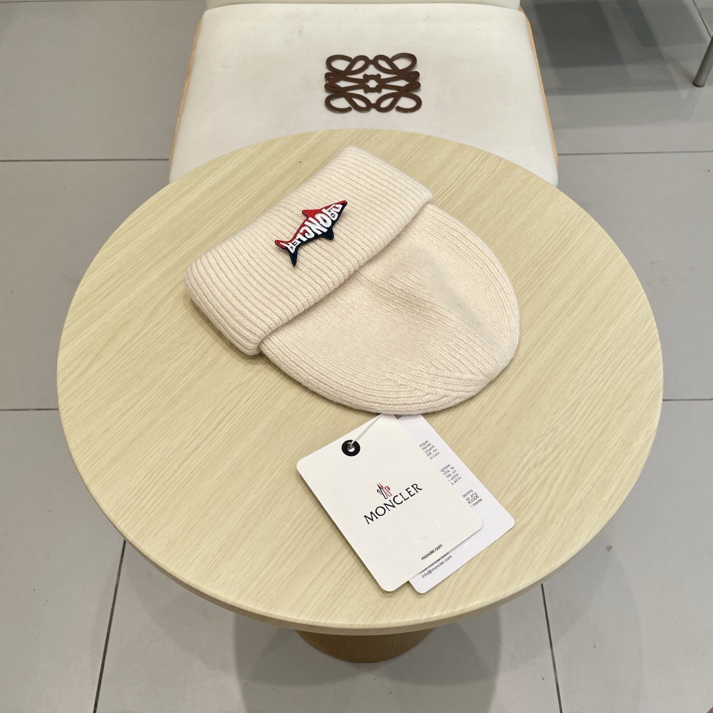 【MONCELER蒙口】2025秋冬新款兔毛毛线帽，设计款男女可戴，出街超好搭配！