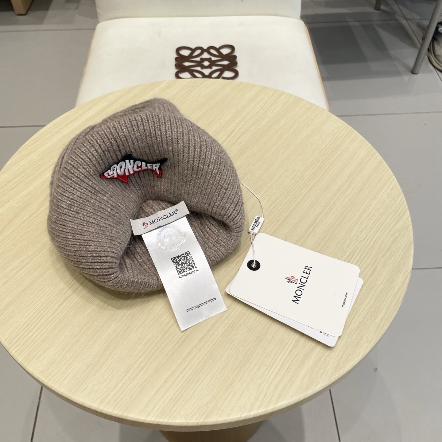 【MONCELER蒙口】2025秋冬新款兔毛毛线帽，设计款男女可戴，出街超好搭配！