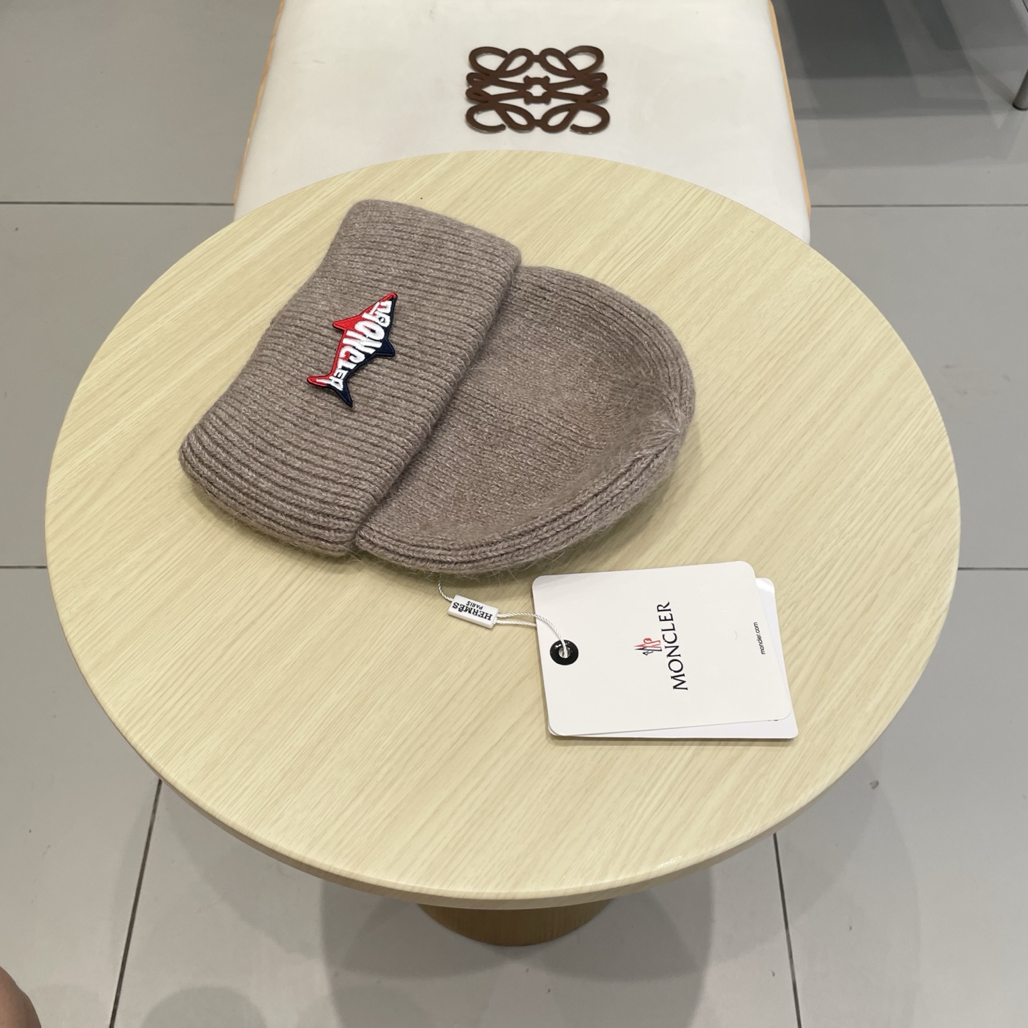 【MONCELER蒙口】2025秋冬新款兔毛毛线帽，设计款男女可戴，出街超好搭配！