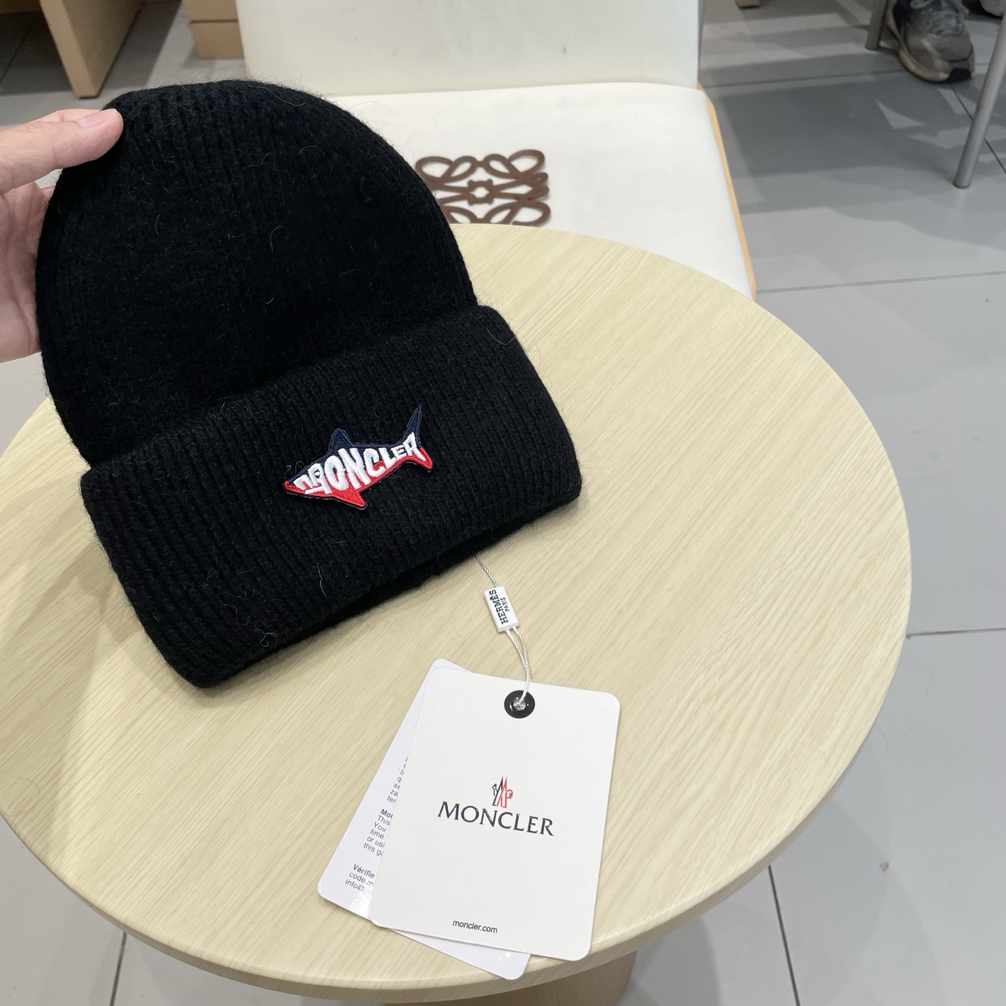 【MONCELER蒙口】2025秋冬新款兔毛毛线帽，设计款男女可戴，出街超好搭配！
