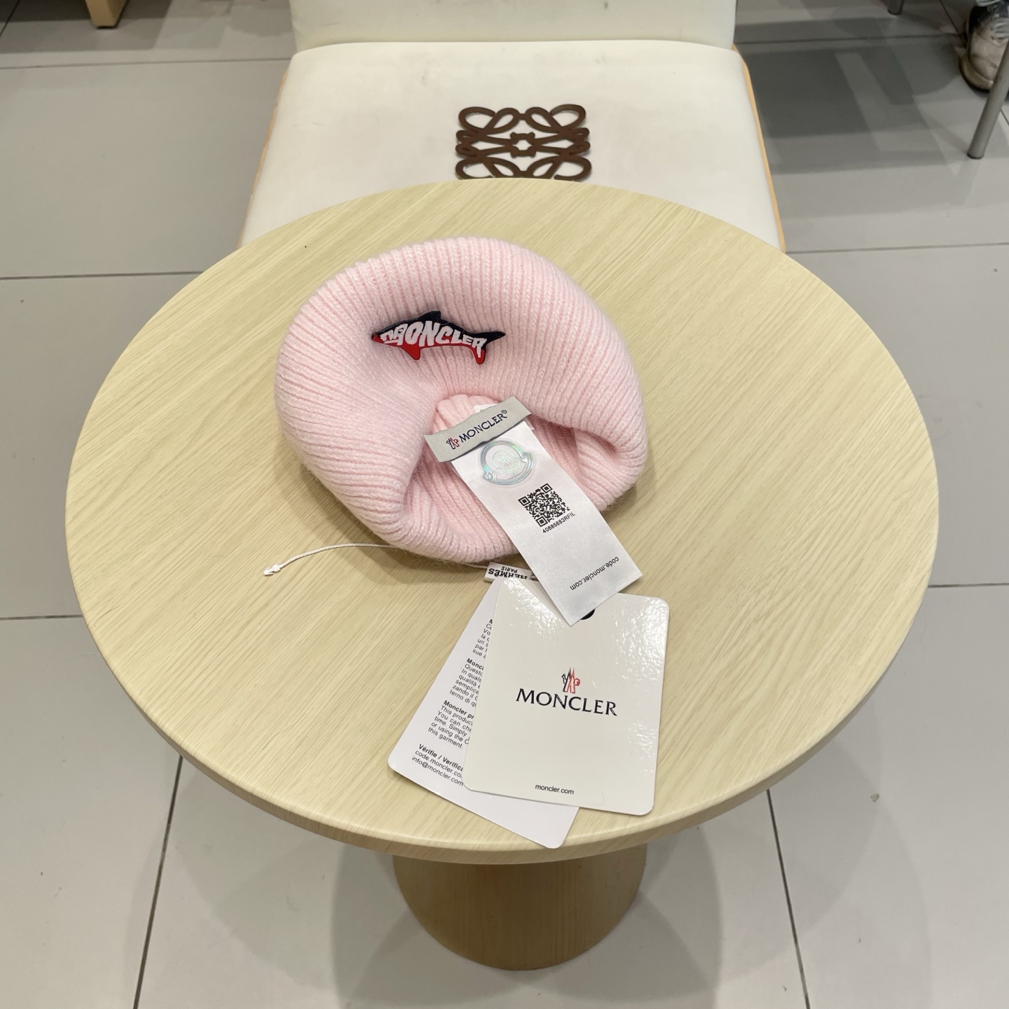 【MONCELER蒙口】2025秋冬新款兔毛毛线帽，设计款男女可戴，出街超好搭配！