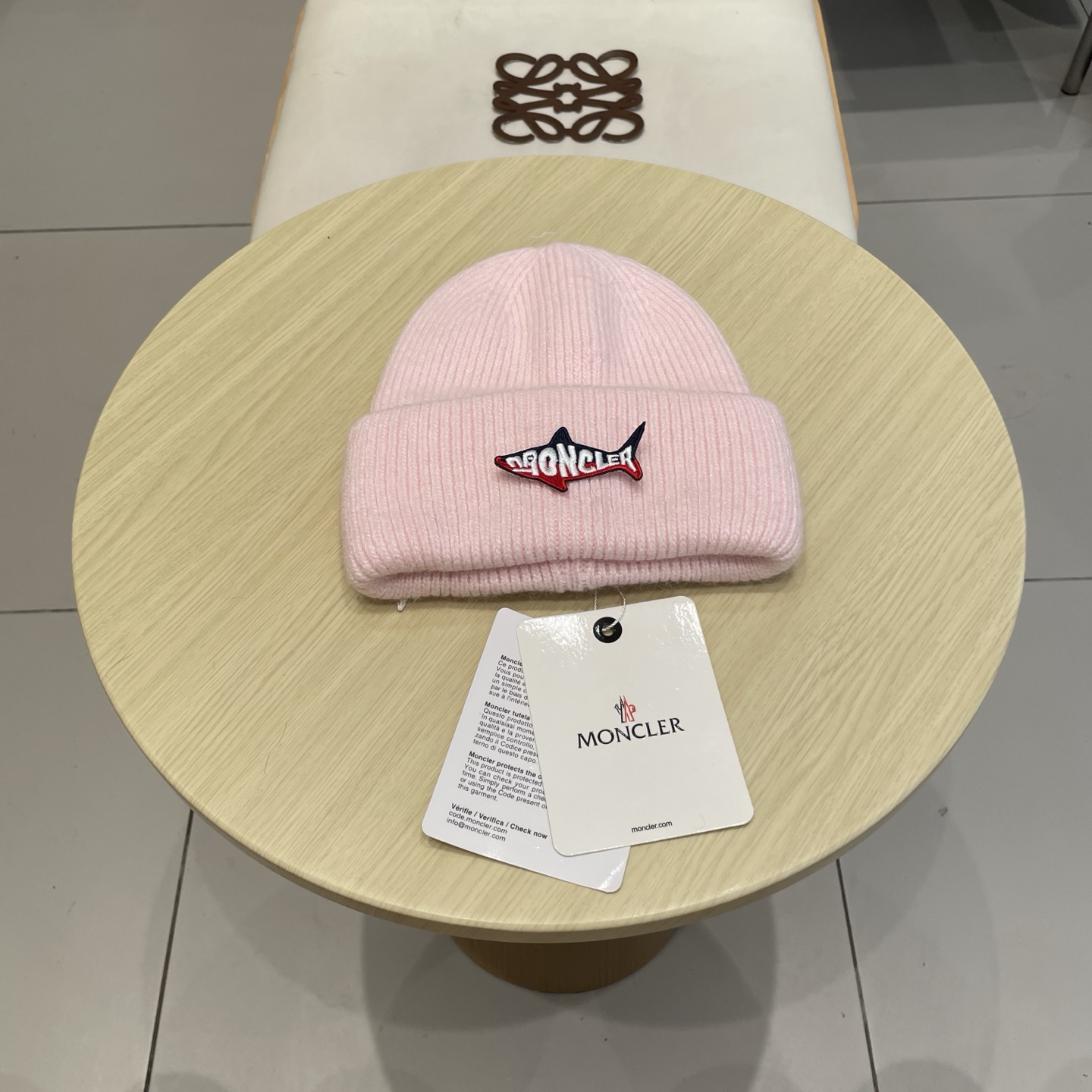 NO:670795,[MONCELER Mouth Mouth] 2025 autumn and winter new rabbit fur beanie, designed to be worn by men and women, great for going out on the street!  Hats bucket hat, baseball cap, knitted hat, hat, Moncler, espadrilles, hats19860909【MONCELER蒙口】2025秋冬新款兔毛毛线帽,设计款男女可戴,出街超好搭配！帽子渔夫帽棒球帽针织帽,帽子,Moncler,espadrilles,hats,hat
