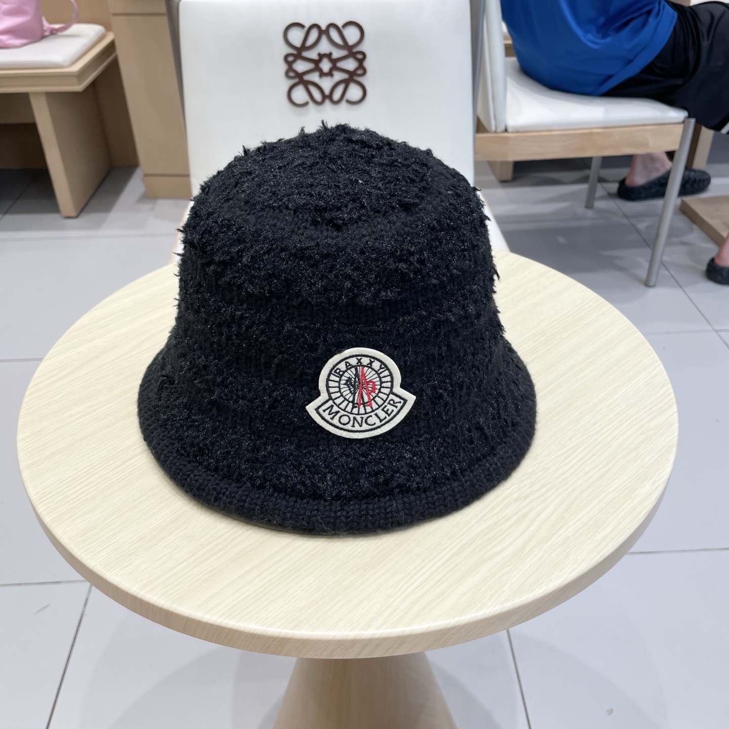  蒙口【MONCELER新款毛绒大头围水桶帽女秋冬韩版可爱百搭显脸小保暖条纹渔夫帽子