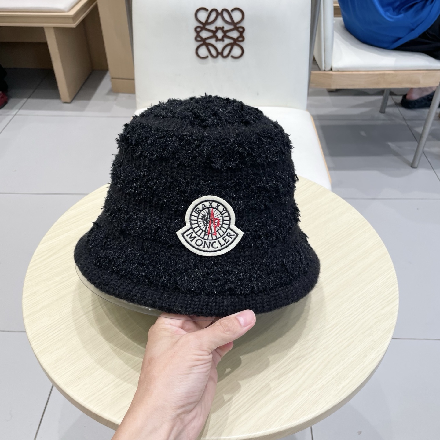  蒙口【MONCELER新款毛绒大头围水桶帽女秋冬韩版可爱百搭显脸小保暖条纹渔夫帽子