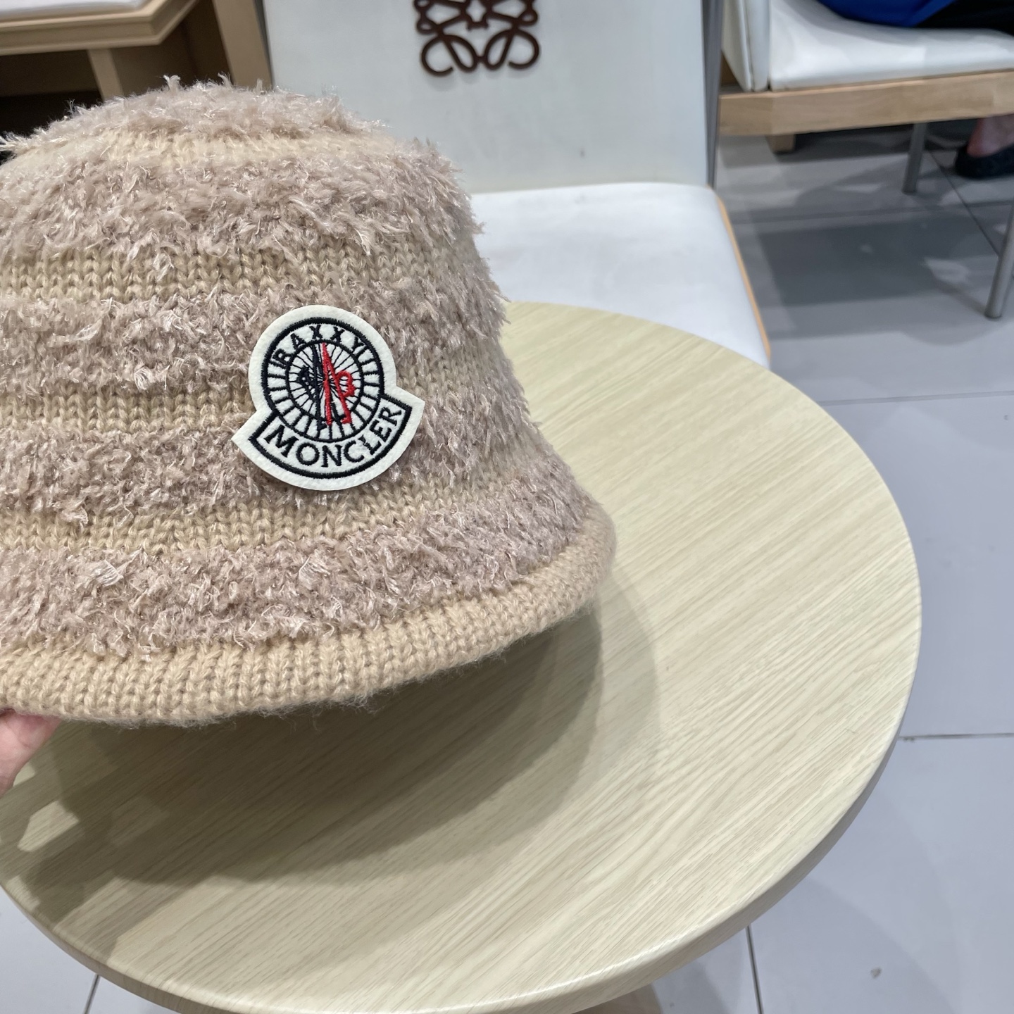  蒙口【MONCELER新款毛绒大头围水桶帽女秋冬韩版可爱百搭显脸小保暖条纹渔夫帽子