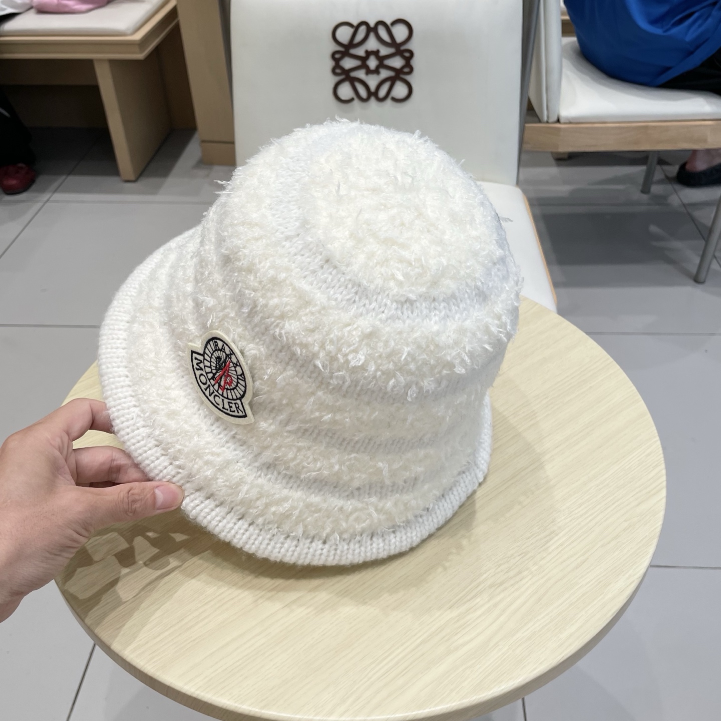  蒙口【MONCELER新款毛绒大头围水桶帽女秋冬韩版可爱百搭显脸小保暖条纹渔夫帽子