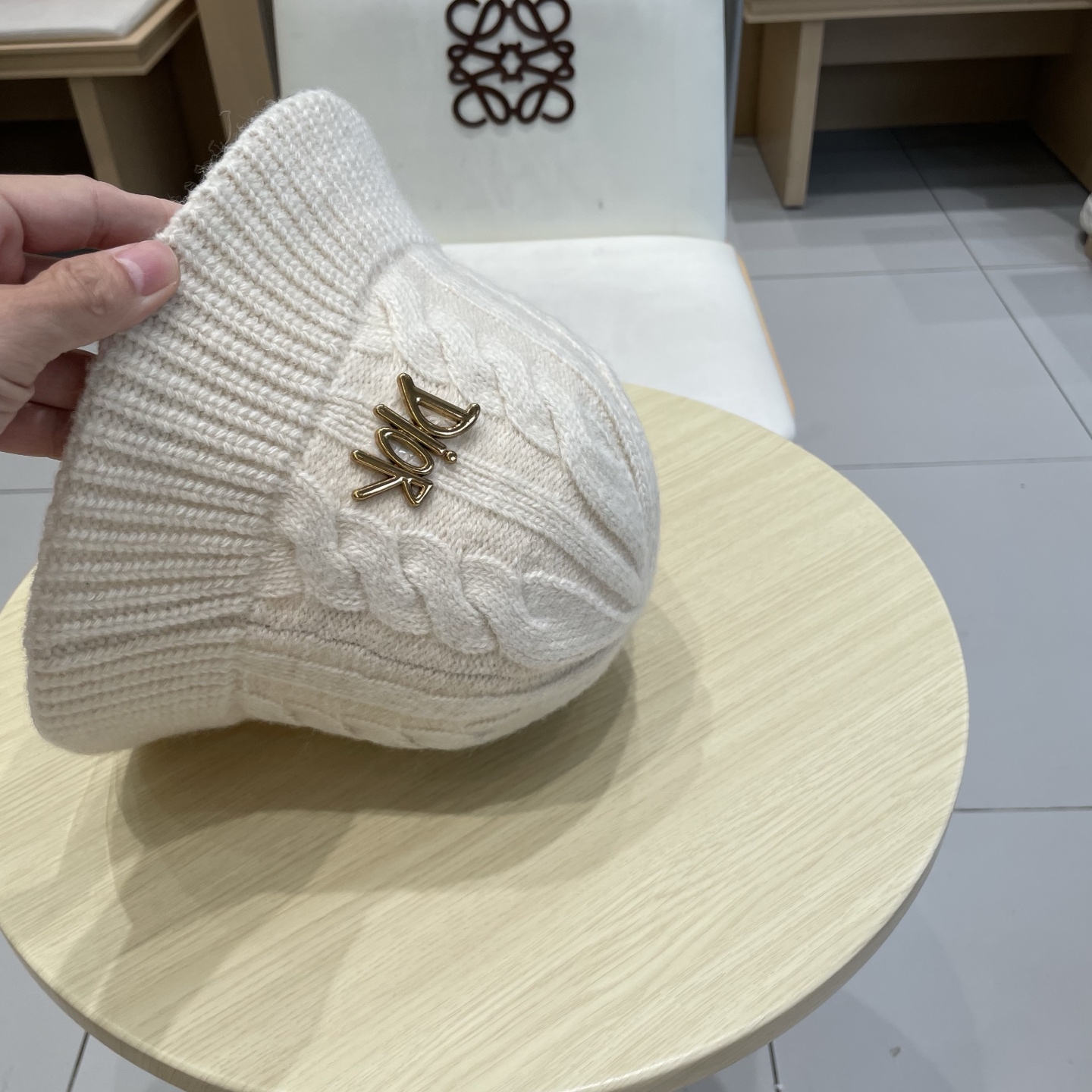  迪奥DIOR秋冬渔夫帽针织盆帽纯色韩版时尚百搭毛线帽子新款水桶帽网红ins