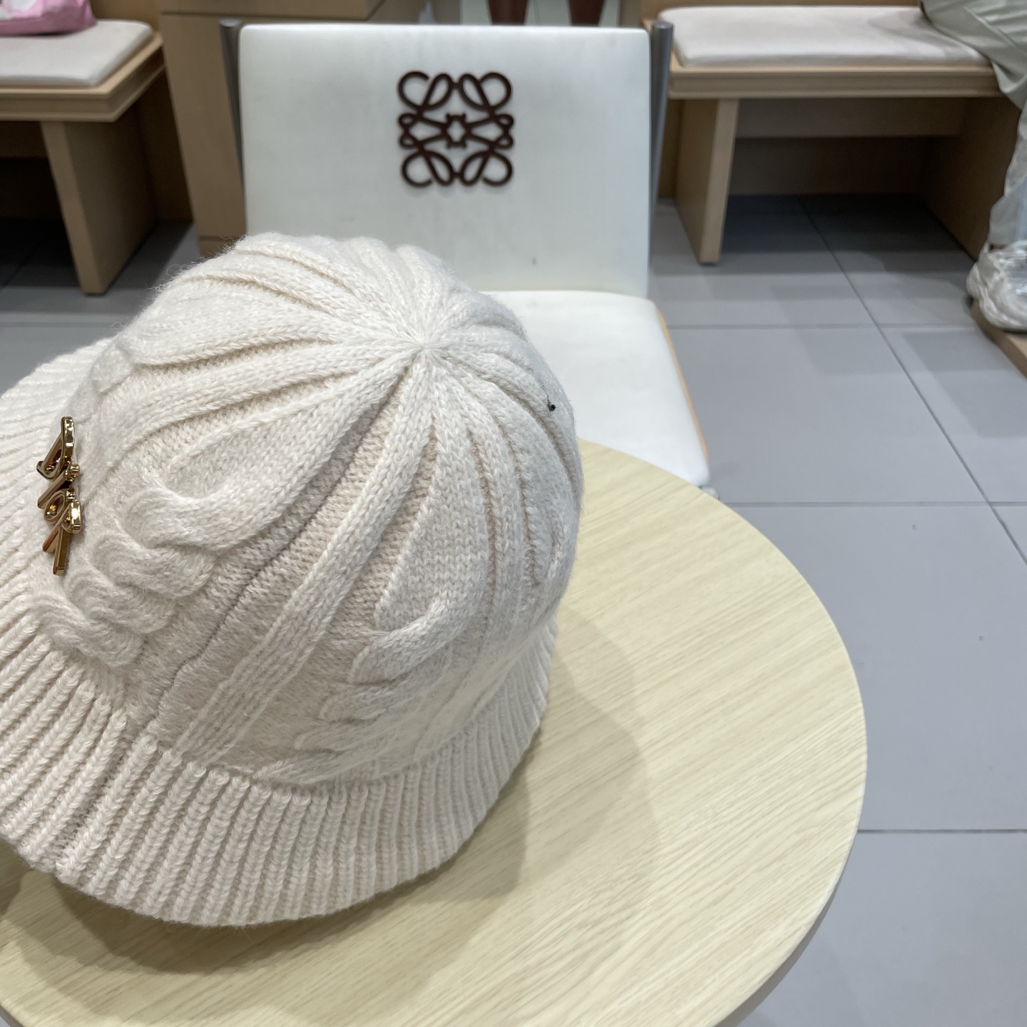  迪奥DIOR秋冬渔夫帽针织盆帽纯色韩版时尚百搭毛线帽子新款水桶帽网红ins