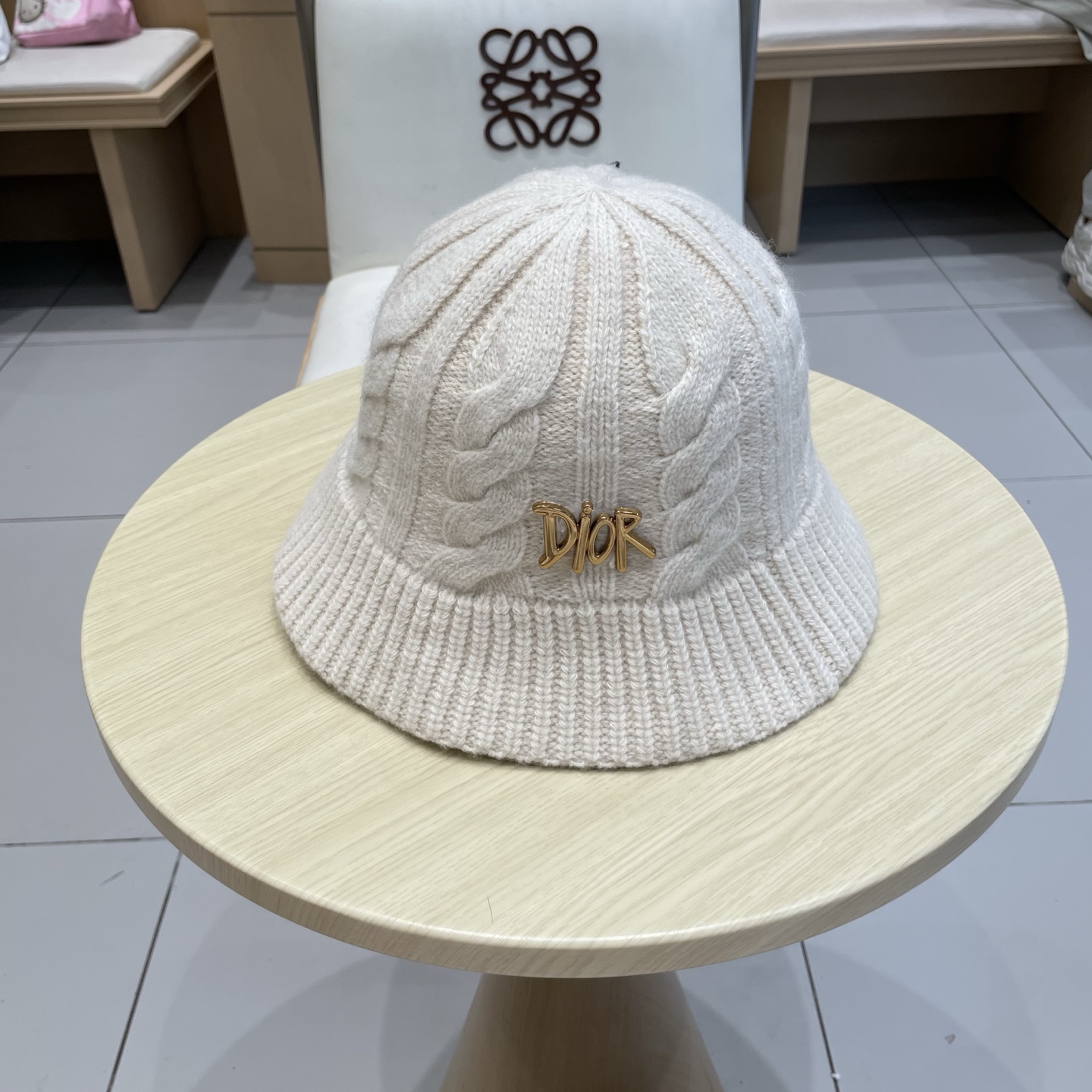  迪奥DIOR秋冬渔夫帽针织盆帽纯色韩版时尚百搭毛线帽子新款水桶帽网红ins