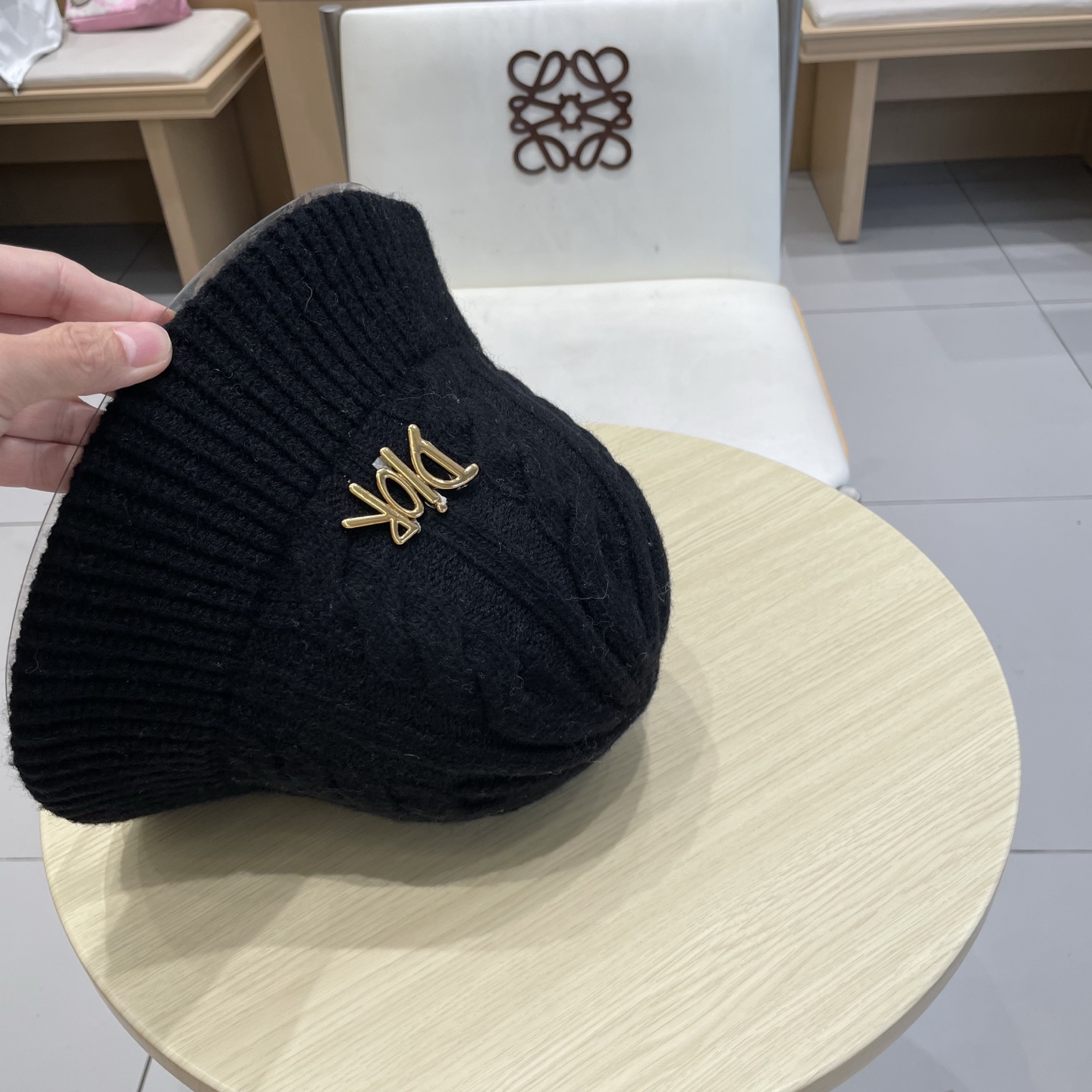  迪奥DIOR秋冬渔夫帽针织盆帽纯色韩版时尚百搭毛线帽子新款水桶帽网红ins