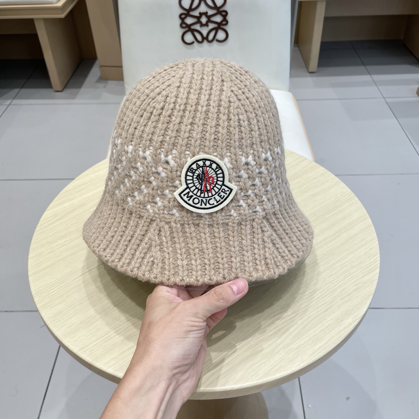   蒙口【MONCELER秋冬新款毛线渔夫帽条纹拼色百搭针织帽盆帽保暖