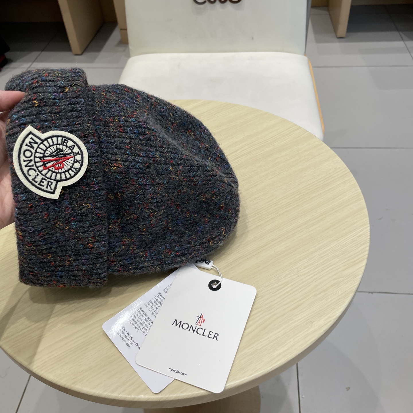    蒙口【MONCELER新款秋冬季大帽围户外保暖护耳冷帽毛线帽子女