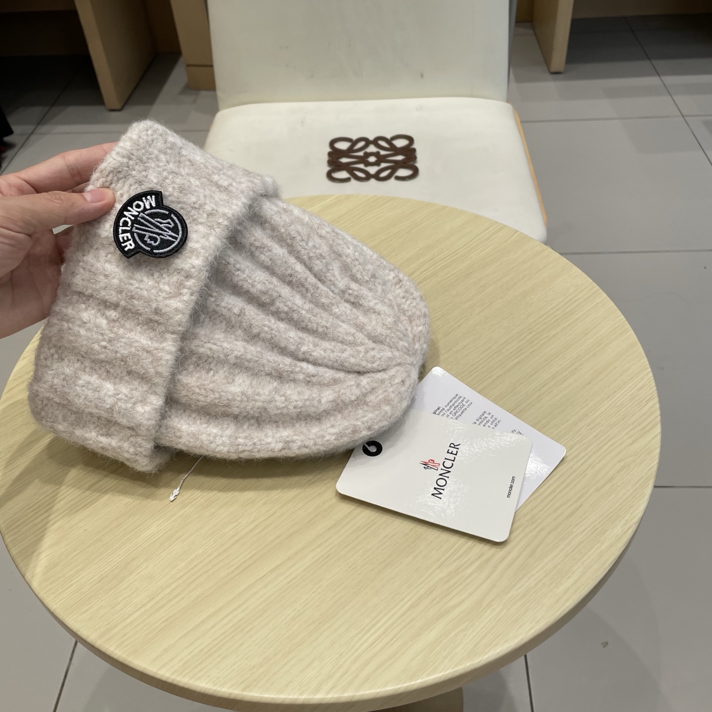  蒙口Moncler盟可睐💥官网经典针织帽，原单复刻.非常柔软亲肤，弹性很好💓有质感又非常百搭的款式~保