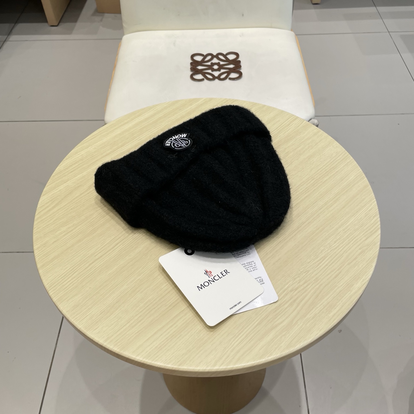  蒙口Moncler盟可睐💥官网经典针织帽，原单复刻.非常柔软亲肤，弹性很好💓有质感又非常百搭的款式~保