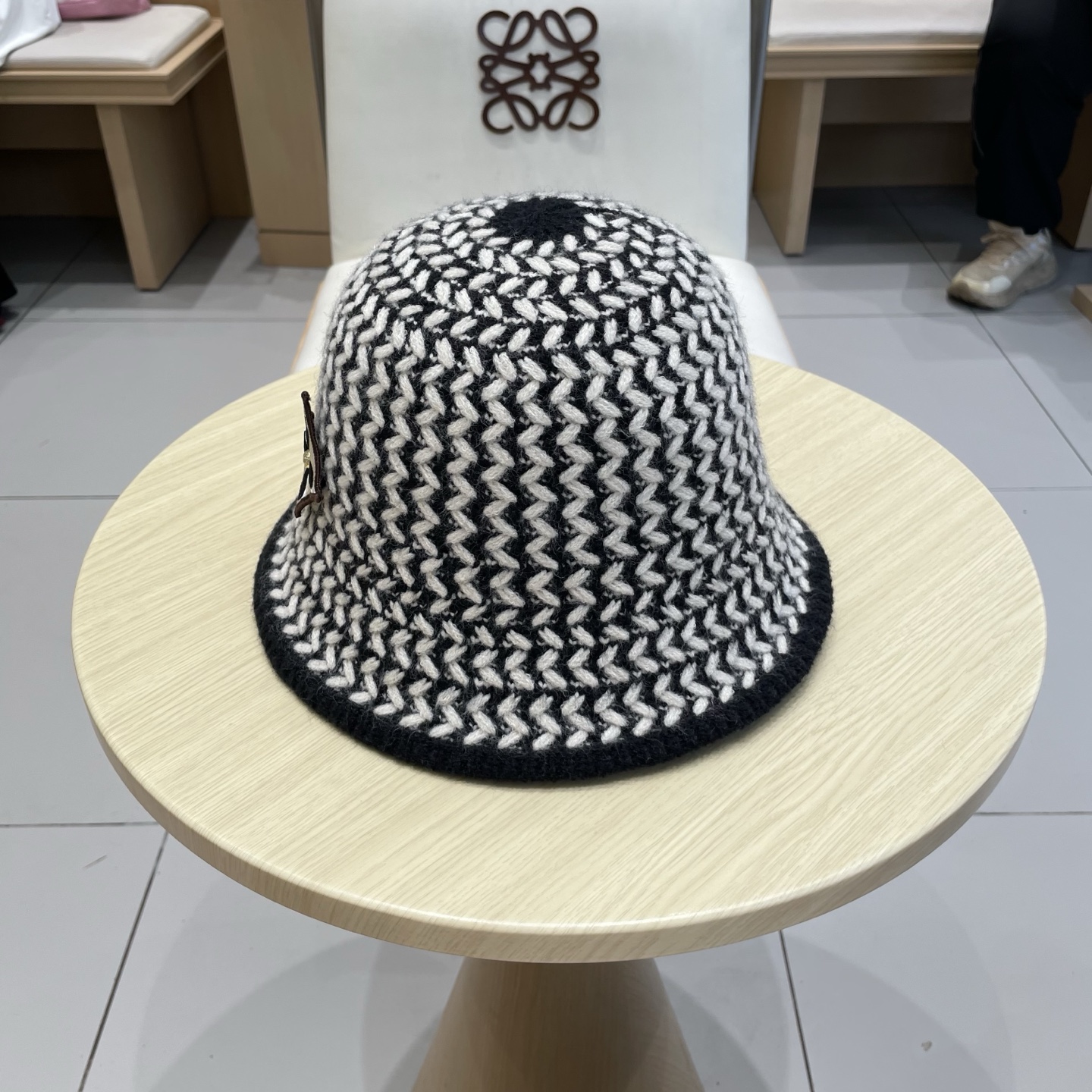 🧢路易威登棒球帽 LouisVuitton😍新款毛线帽，针织渔夫帽，手抓帽
