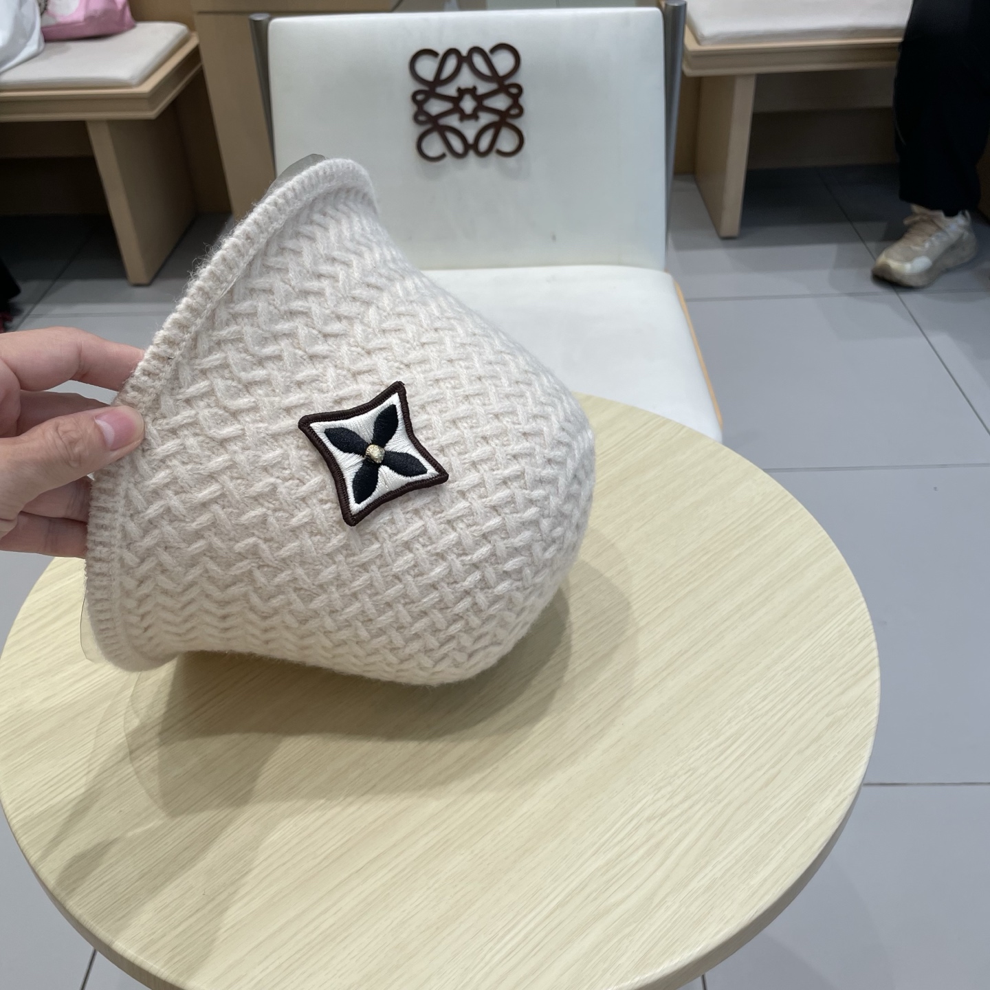 🧢路易威登棒球帽 LouisVuitton😍新款毛线帽，针织渔夫帽，手抓帽