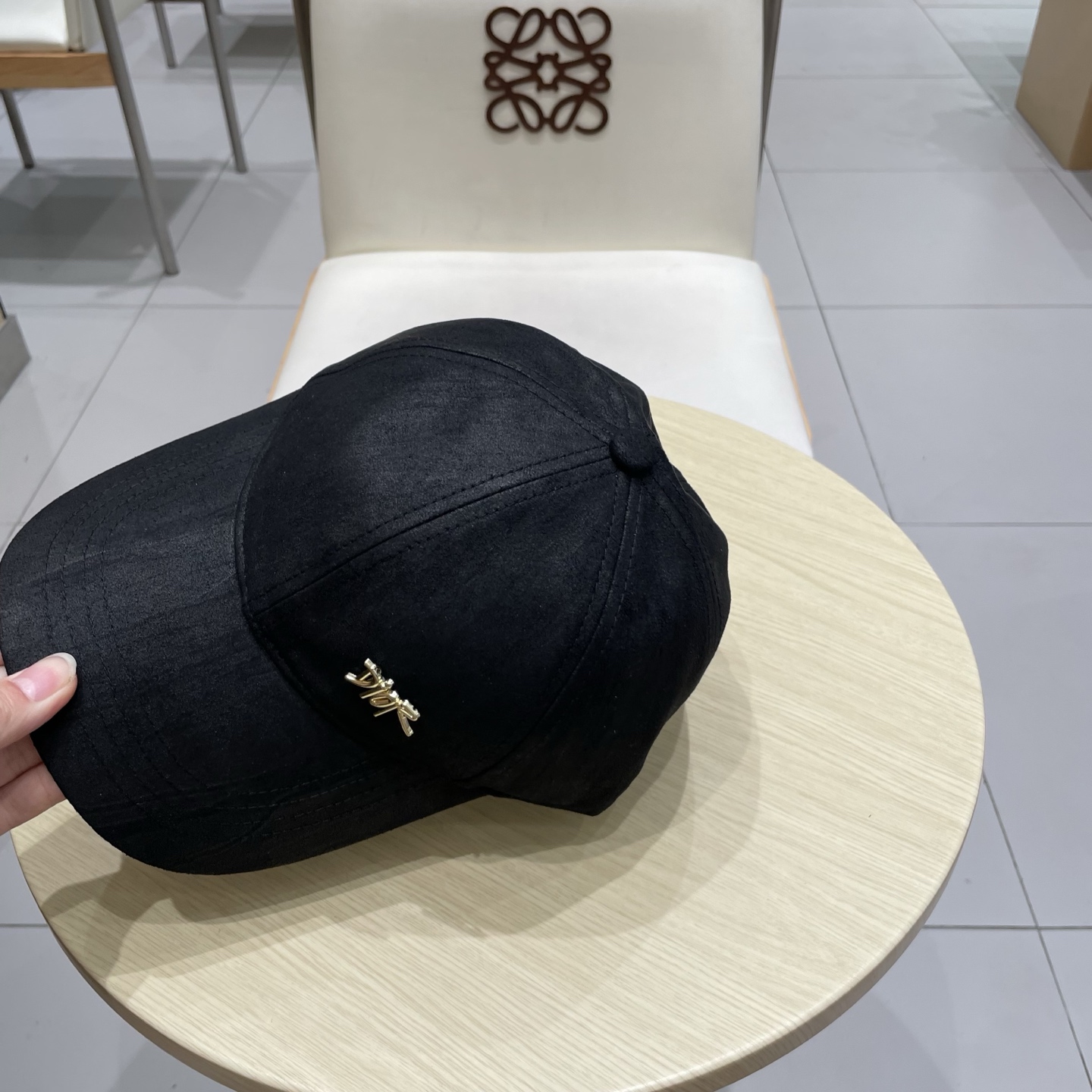  Dior 迪奥 新款原单棒球帽， 精致純也格调很有感觉，很酷很时尚，专柜断货热门，质量超赞