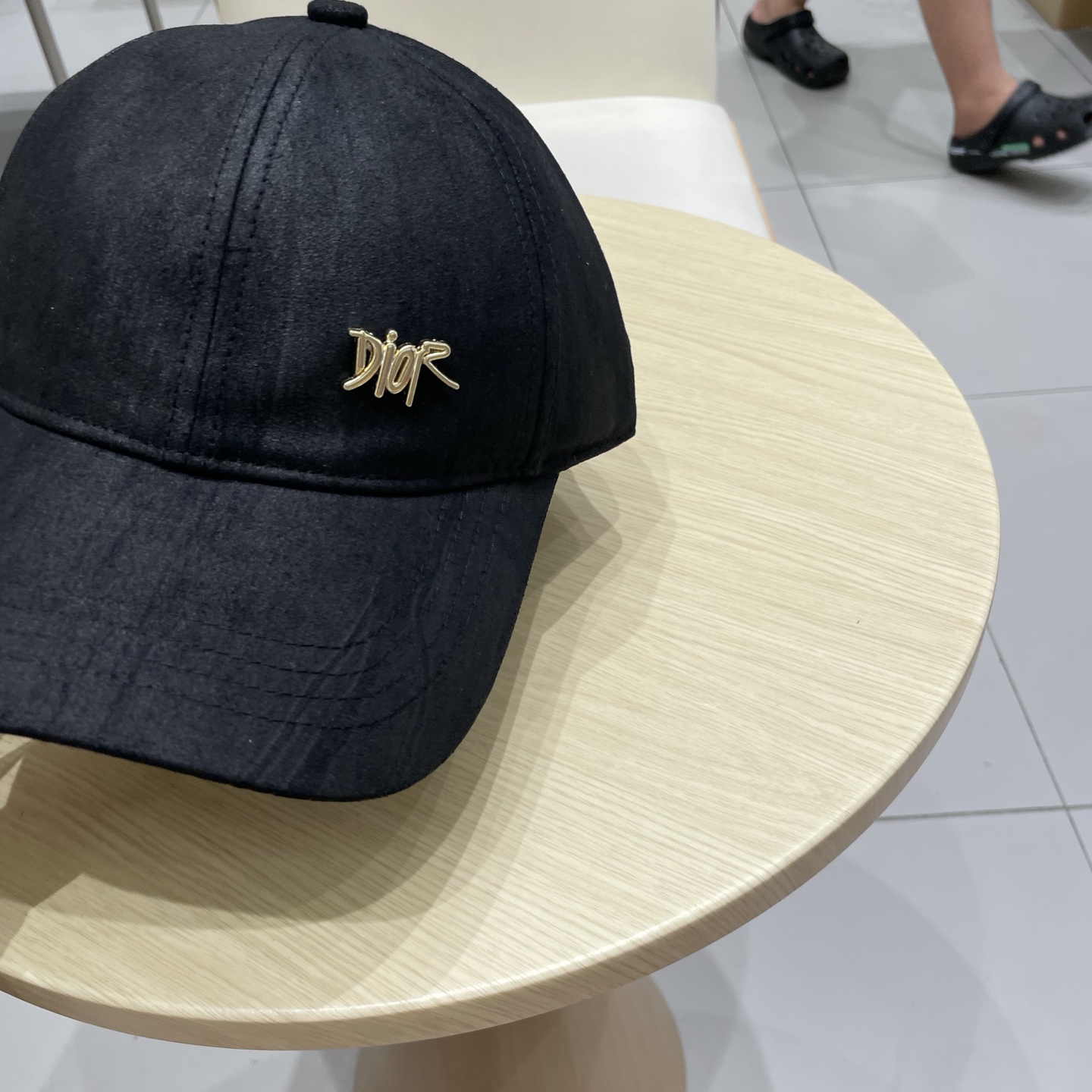  Dior 迪奥 新款原单棒球帽， 精致純也格调很有感觉，很酷很时尚，专柜断货热门，质量超赞