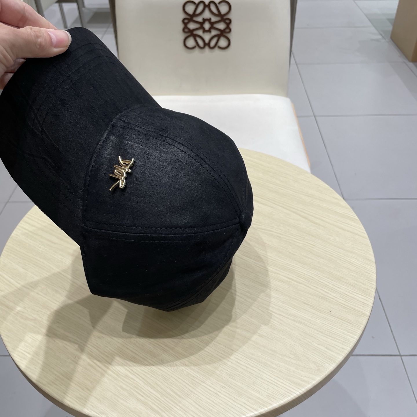  Dior 迪奥 新款原单棒球帽， 精致純也格调很有感觉，很酷很时尚，专柜断货热门，质量超赞