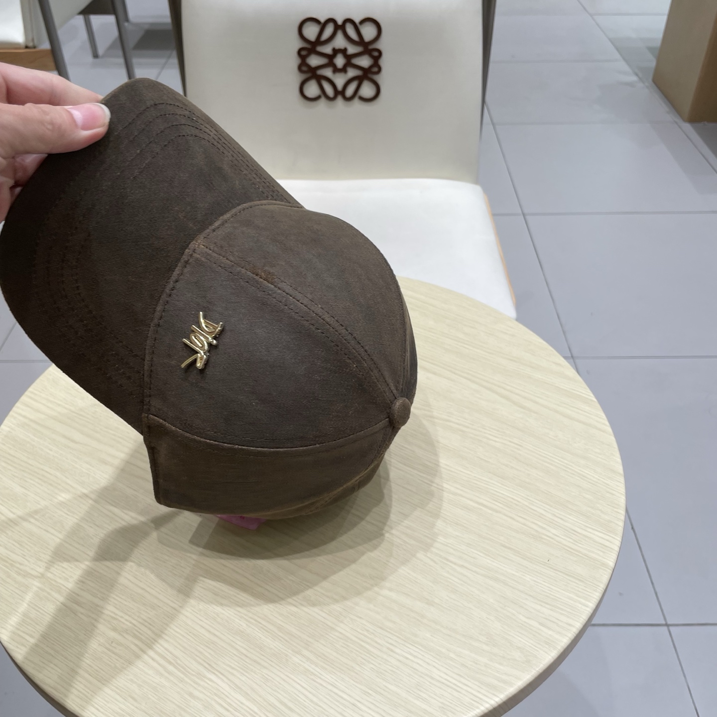  Dior 迪奥 新款原单棒球帽， 精致純也格调很有感觉，很酷很时尚，专柜断货热门，质量超赞