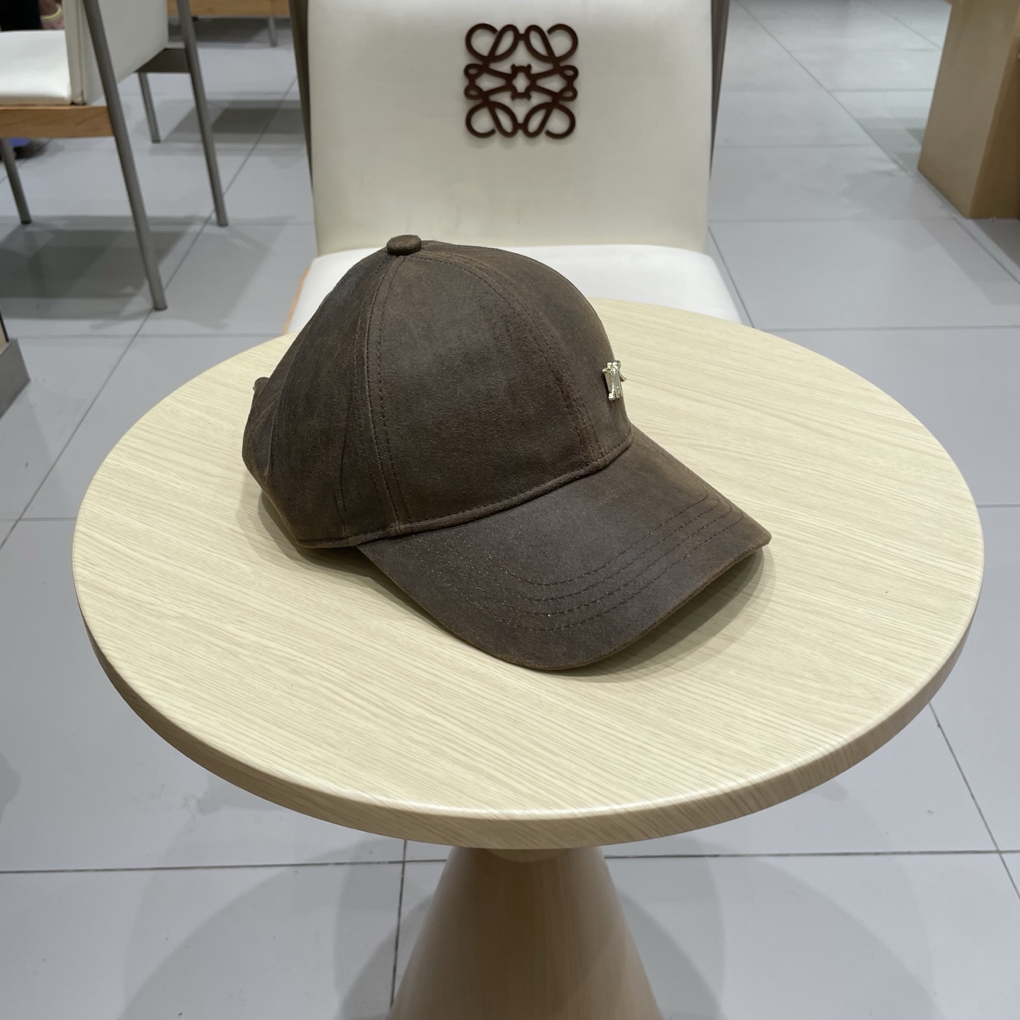  Dior 迪奥 新款原单棒球帽， 精致純也格调很有感觉，很酷很时尚，专柜断货热门，质量超赞