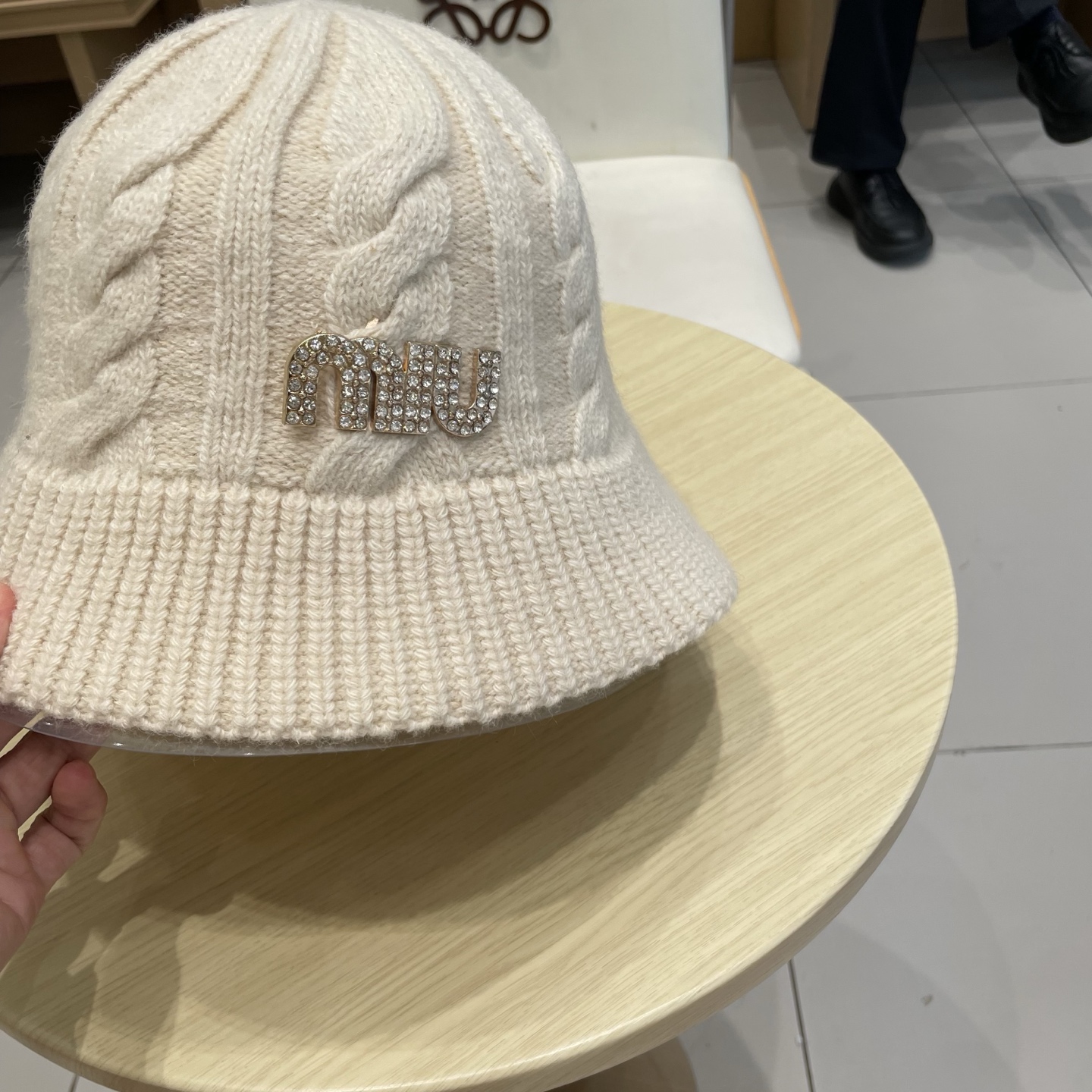 缪缪miumiu针织帽子女秋冬韩j版百搭复古麻花毛线帽日系小边渔夫帽显脸小冷