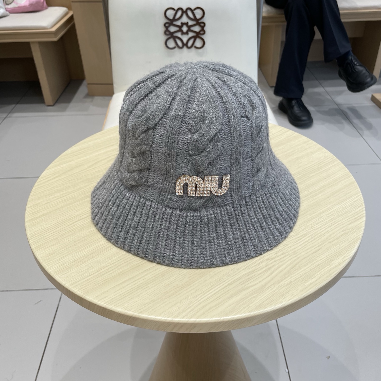 缪缪miumiu针织帽子女秋冬韩j版百搭复古麻花毛线帽日系小边渔夫帽显脸小冷