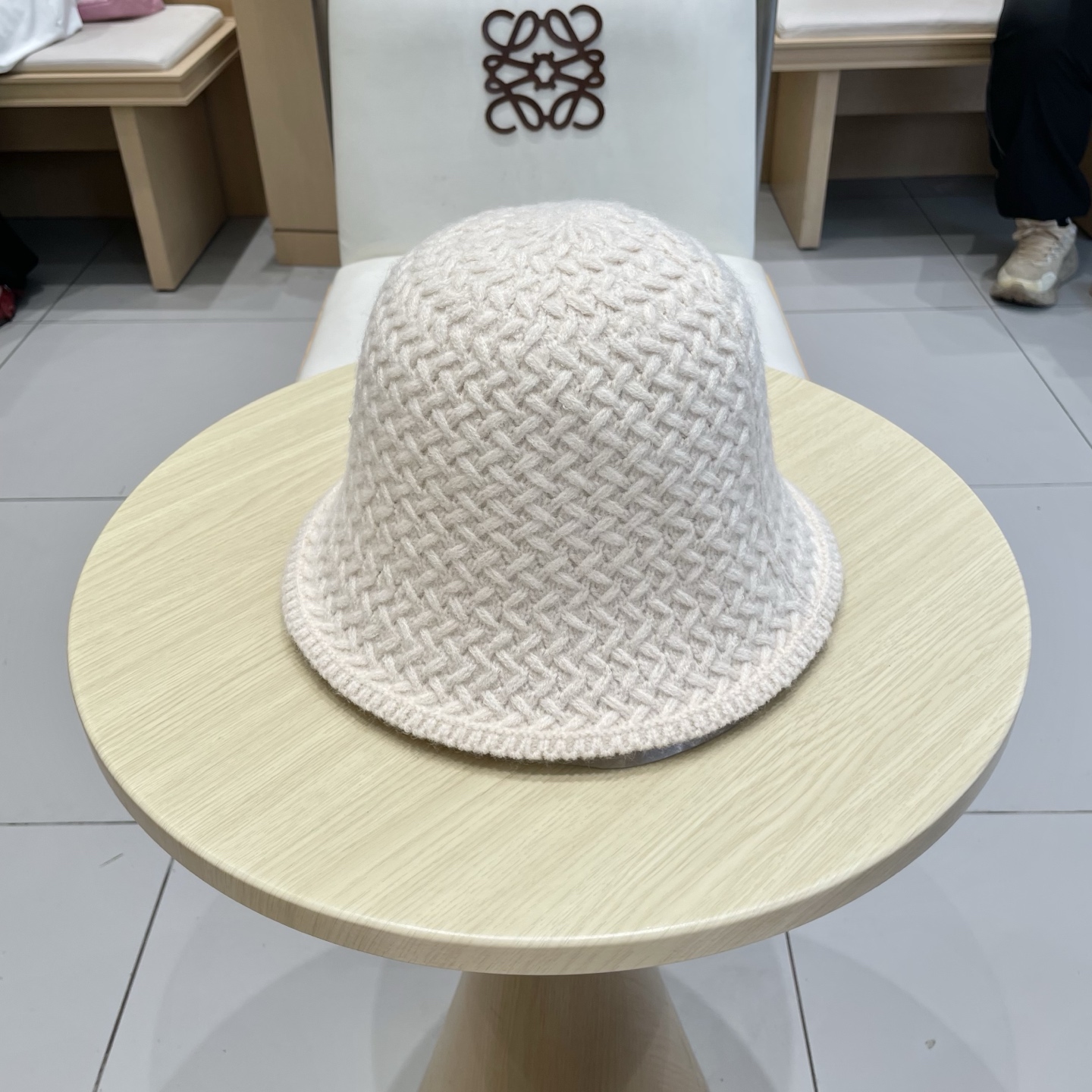 Chanel香奈儿针织渔夫帽，头围57cm