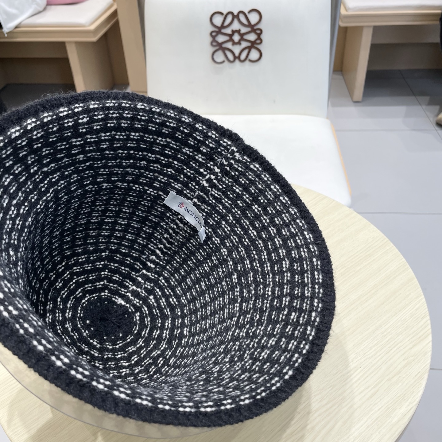 Chanel香奈儿针织渔夫帽，头围57cm