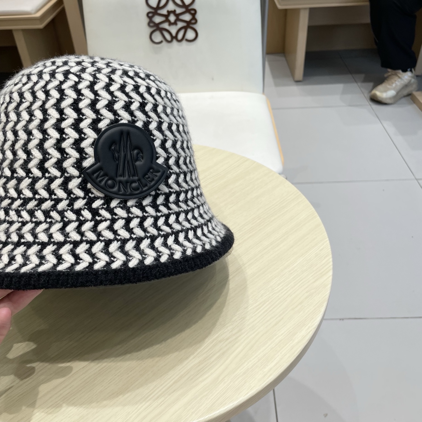 Chanel香奈儿针织渔夫帽，头围57cm