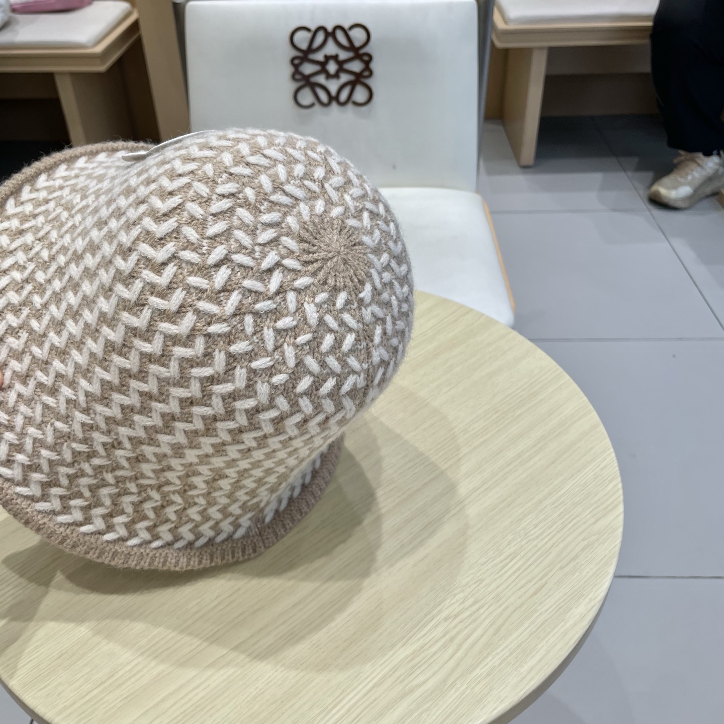 Chanel香奈儿针织渔夫帽，头围57cm