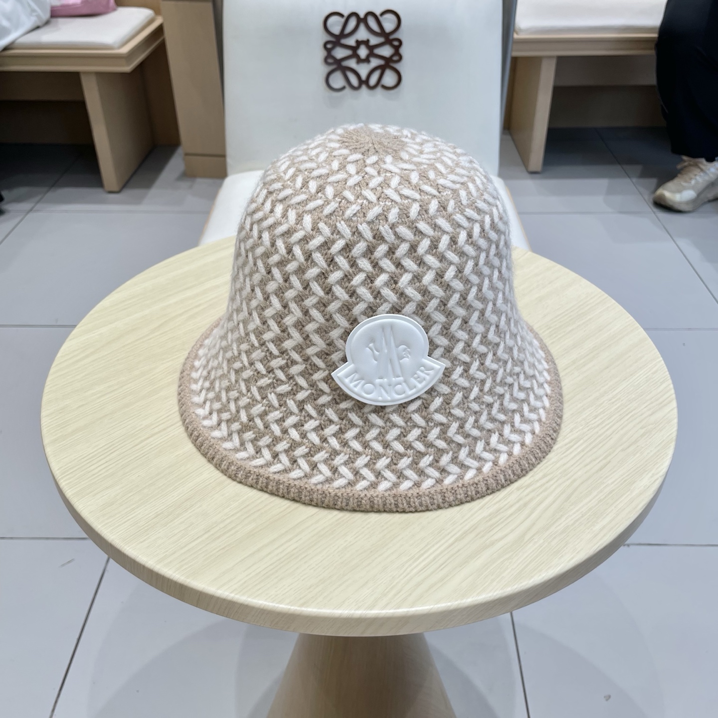 Chanel香奈儿针织渔夫帽，头围57cm