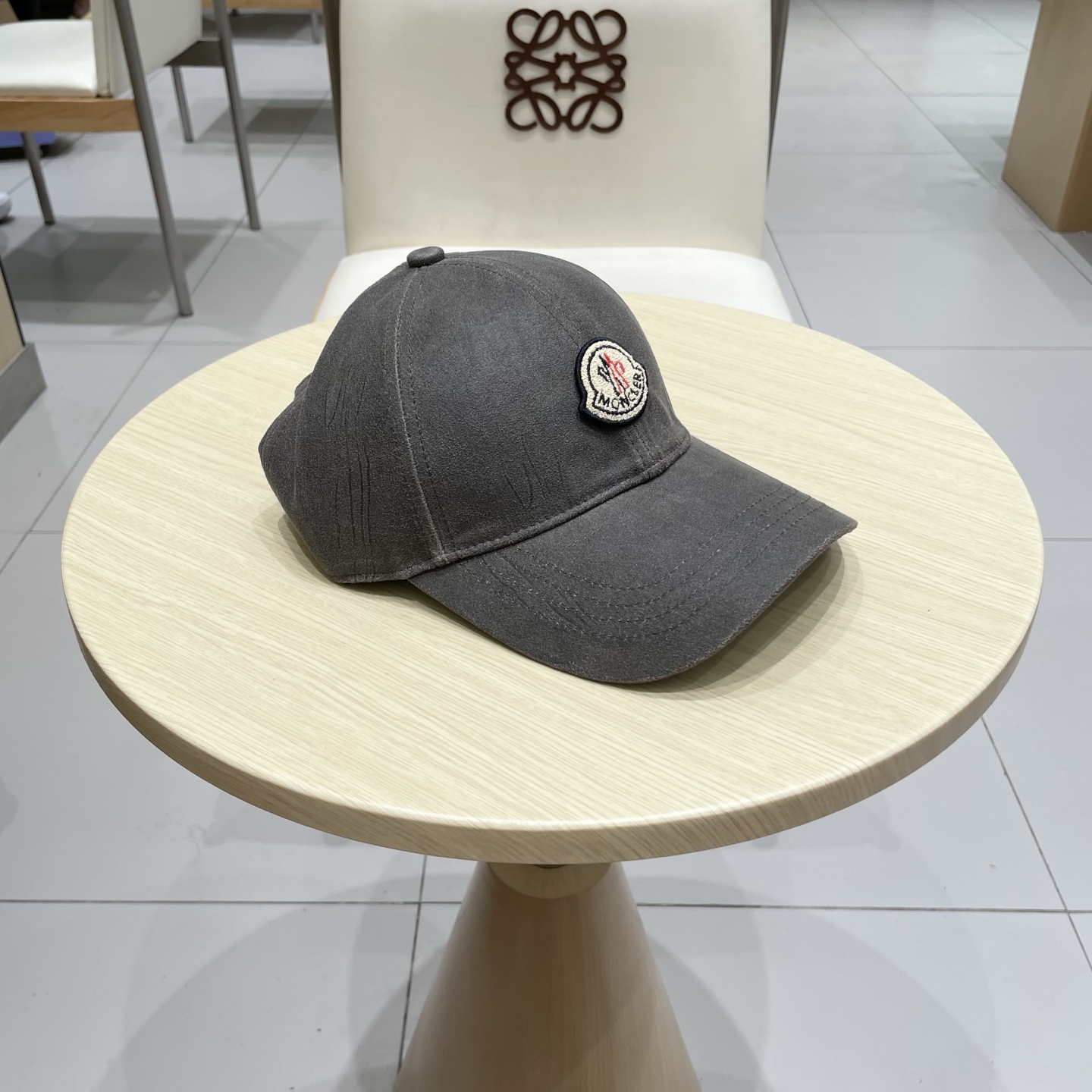 蒙口MONCLER 秋冬新款羊毛棒球帽，年轻时尚潮人穿搭色系，视觉效果超强，立体字母，好看有质感！