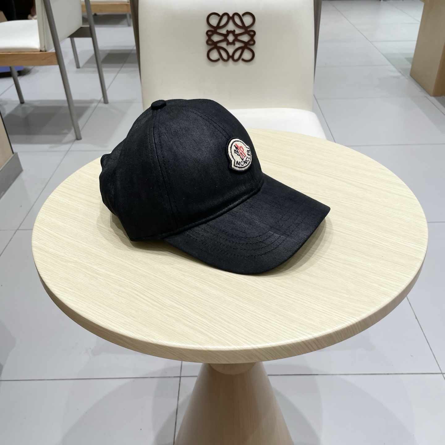 蒙口MONCLER 秋冬新款羊毛棒球帽，年轻时尚潮人穿搭色系，视觉效果超强，立体字母，好看有质感！