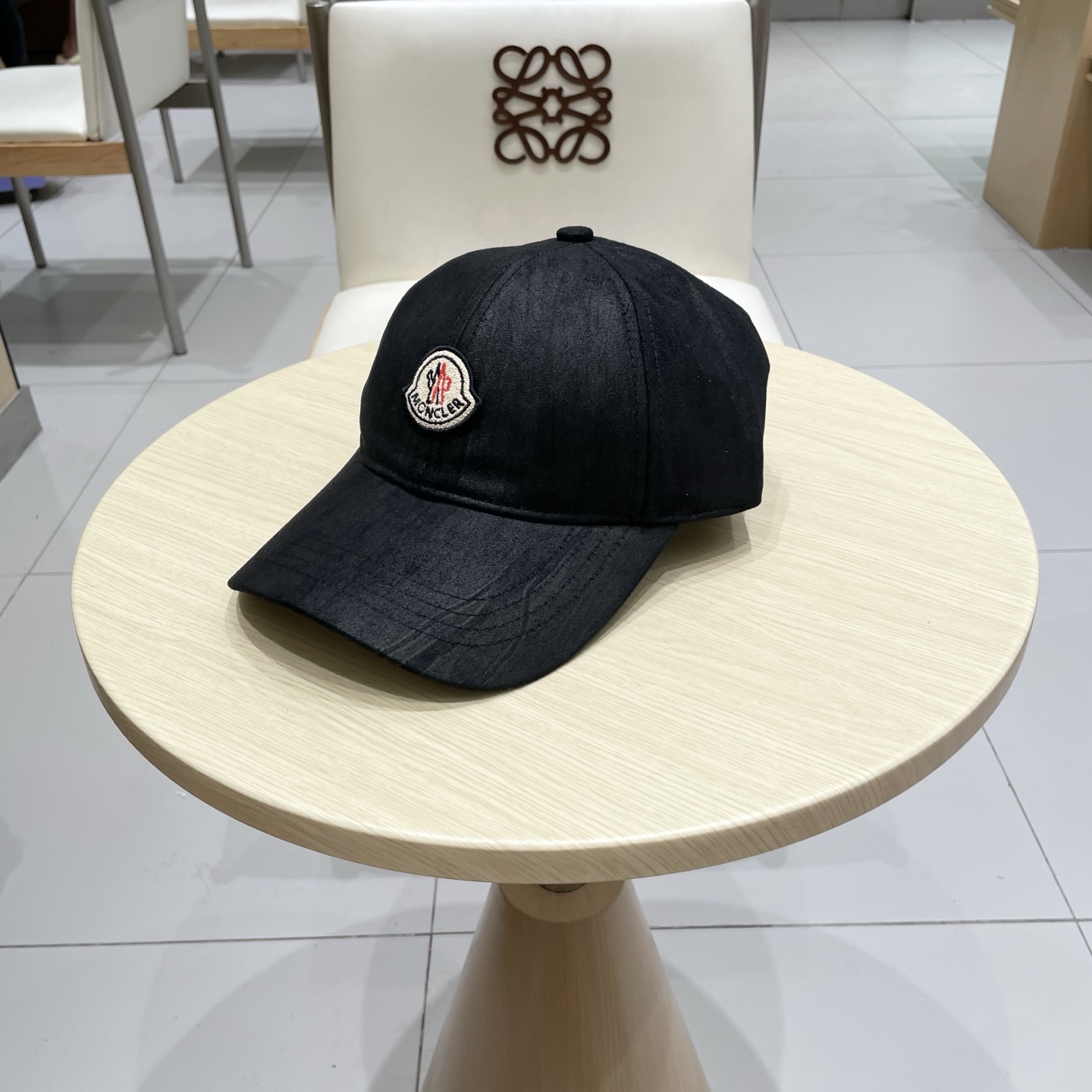 蒙口MONCLER 秋冬新款羊毛棒球帽，年轻时尚潮人穿搭色系，视觉效果超强，立体字母，好看有质感！