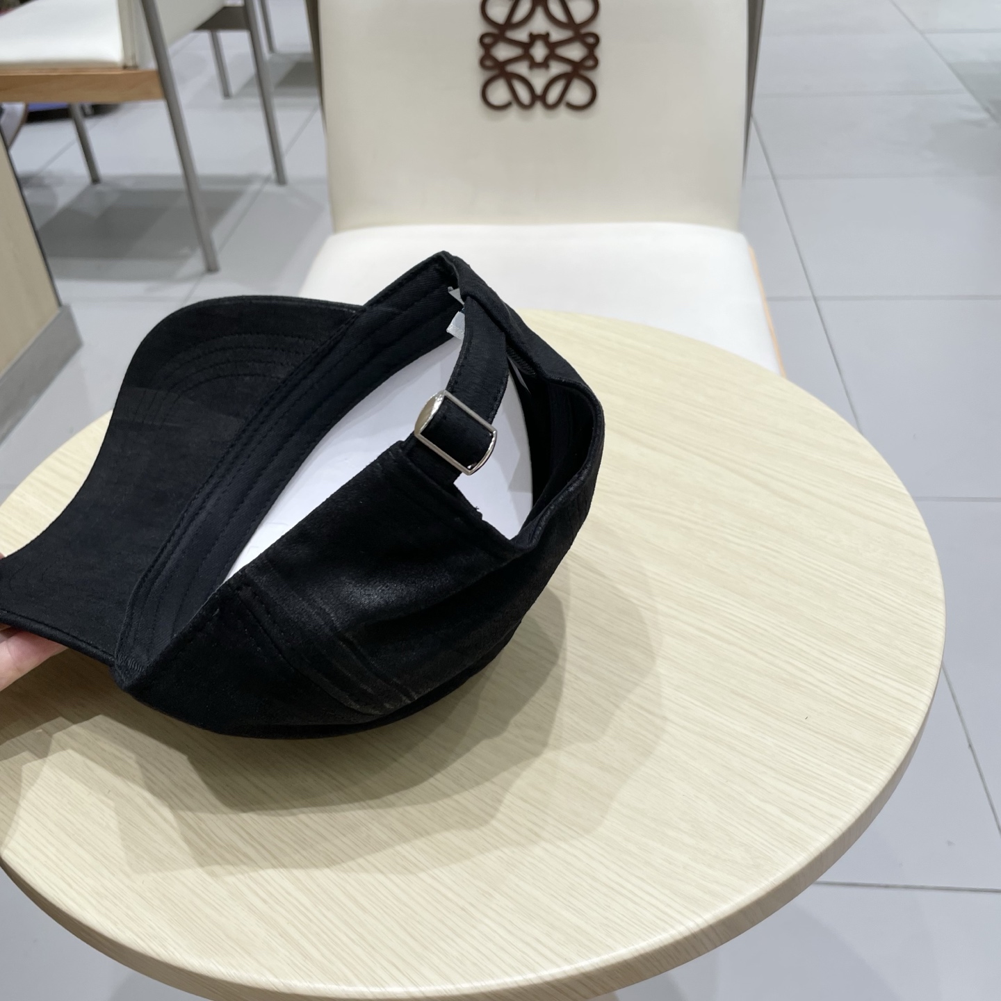 蒙口MONCLER 秋冬新款羊毛棒球帽，年轻时尚潮人穿搭色系，视觉效果超强，立体字母，好看有质感！