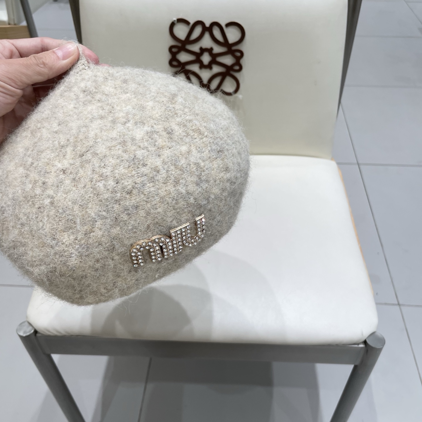 缪缪miumiu大头围贝雷帽女秋冬季毛绒韩版百搭60英伦复古6系画家帽蓓蕾帽