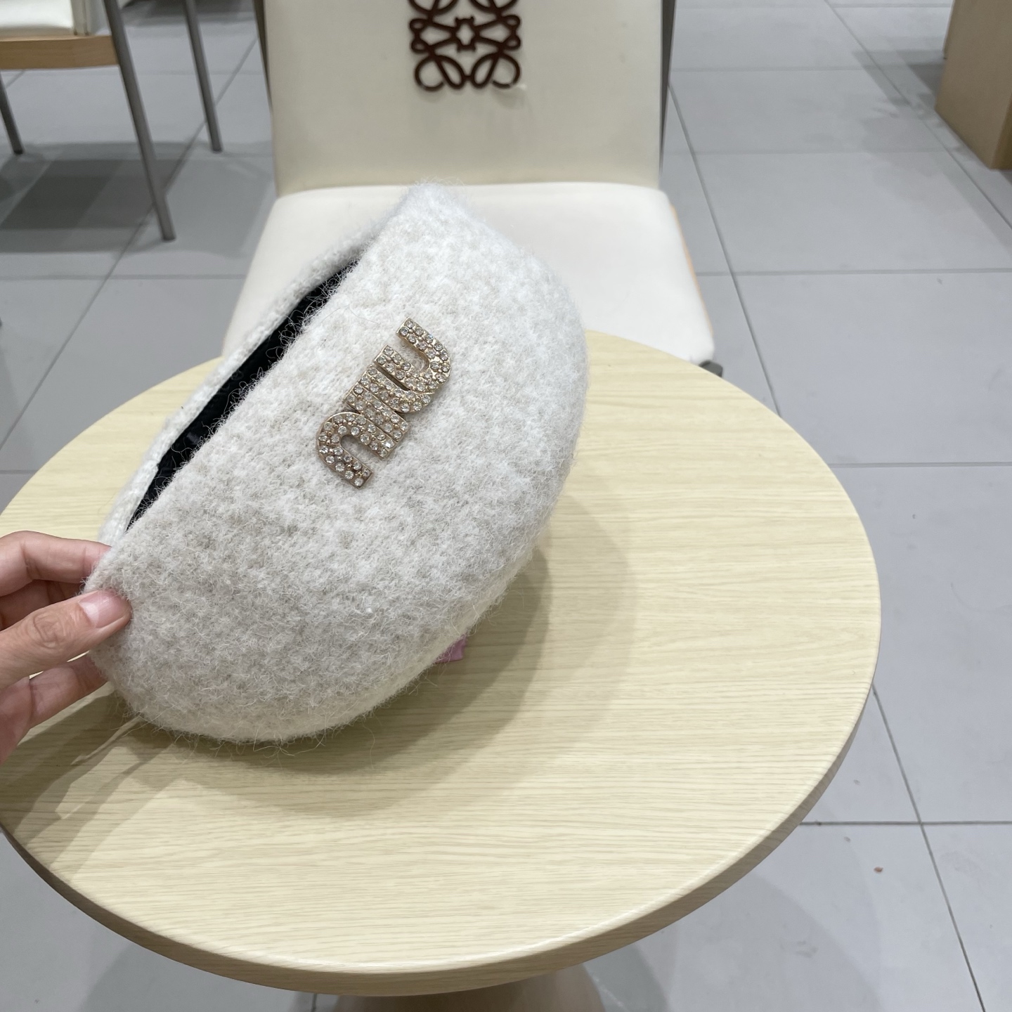 缪缪miumiu大头围贝雷帽女秋冬季毛绒韩版百搭60英伦复古6系画家帽蓓蕾帽