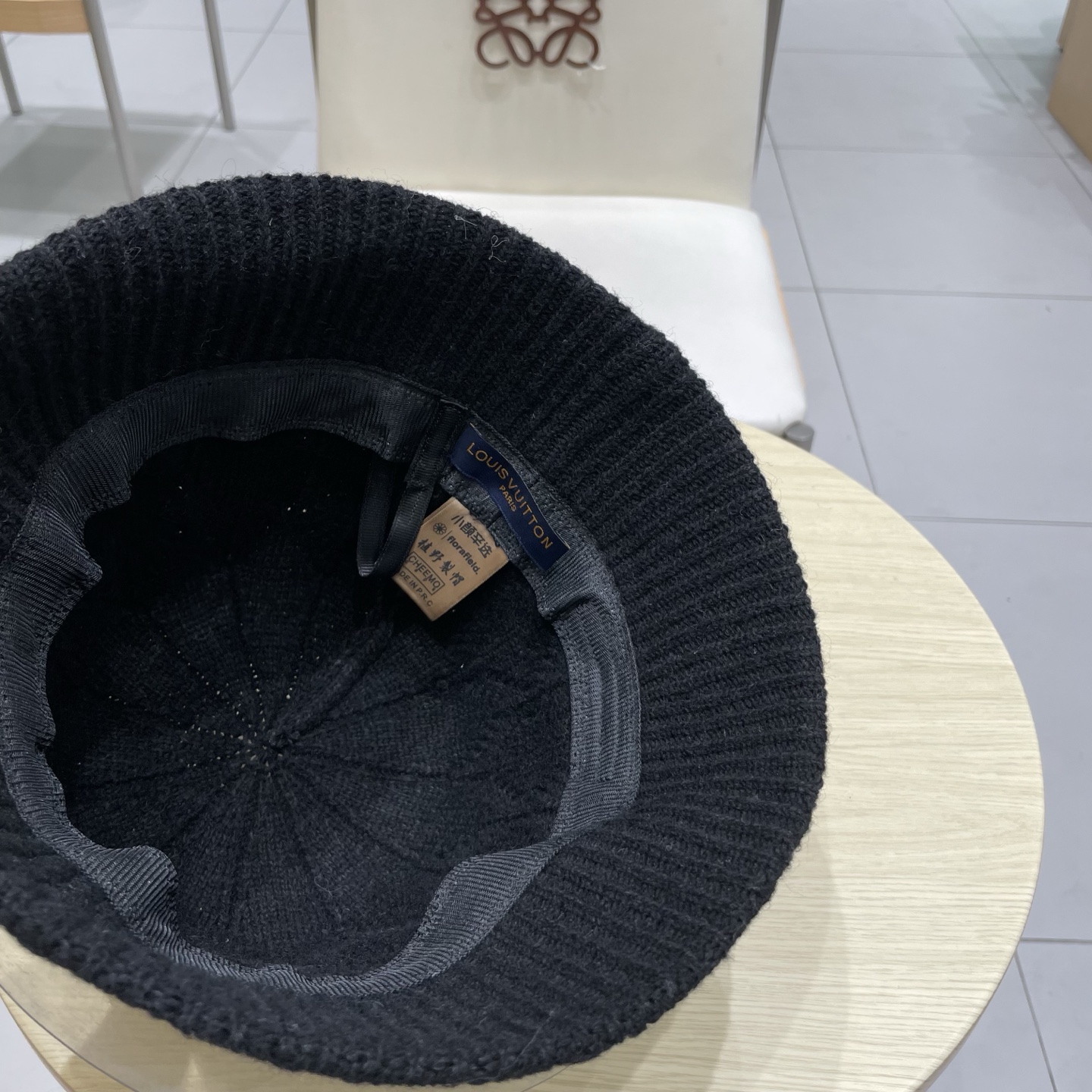 lv路易威登菱形格针织渔夫帽子女秋冬粉红色显脸小水桶帽防晒盆帽