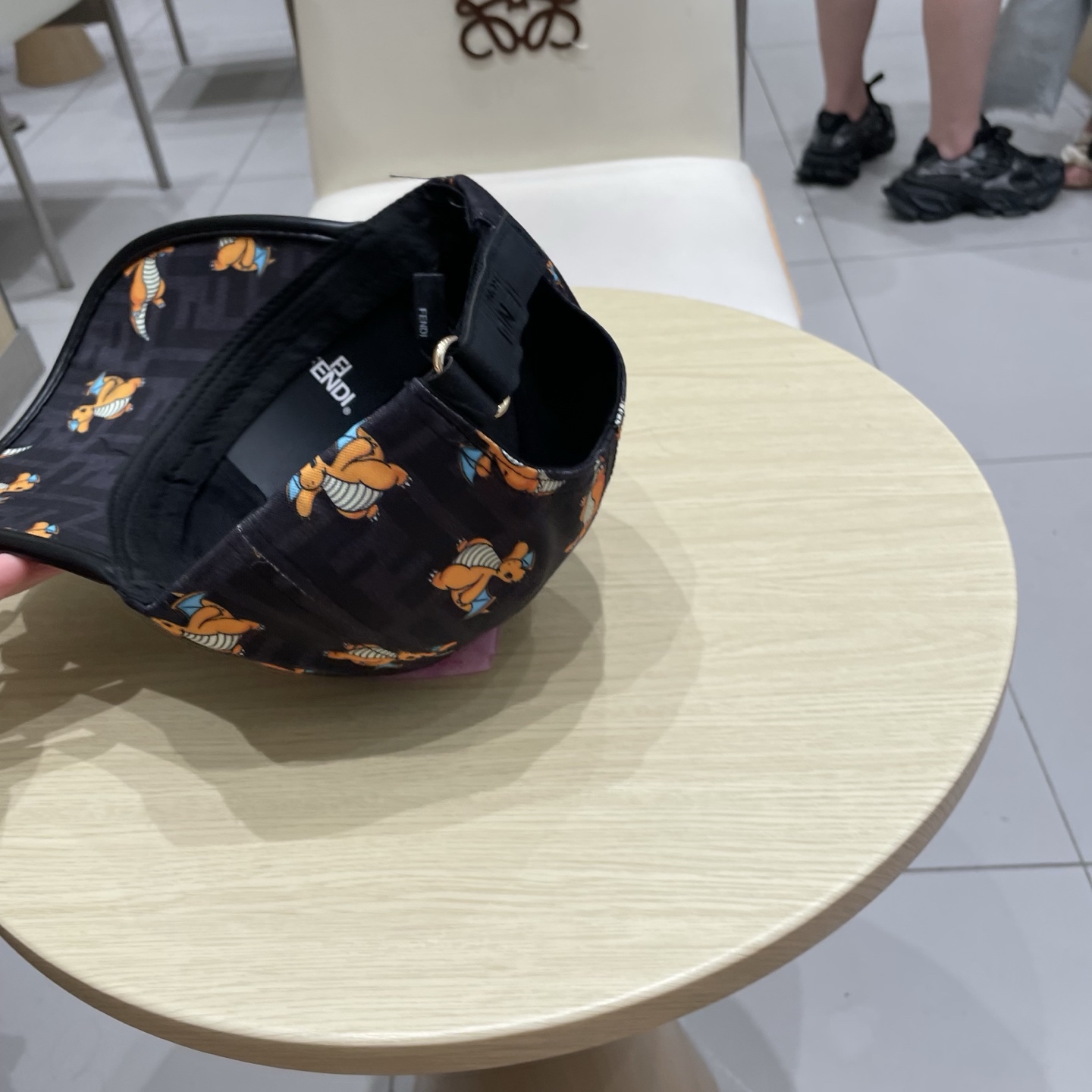 FENDI芬迪 老花系列棒球帽🧢 经典FF中古单品，气质穿搭单品，质量杠杠👍