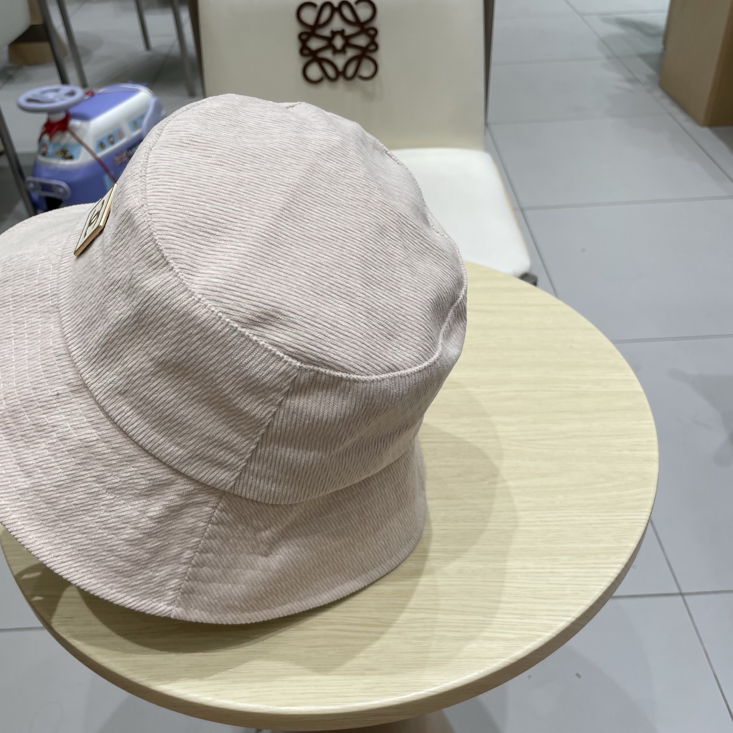 香奈儿Chanel-秋款新款渔夫帽，经典小香风头围57cm～