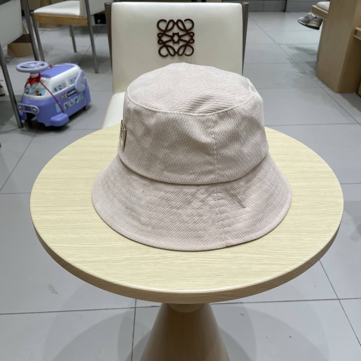 香奈儿Chanel-秋款新款渔夫帽，经典小香风头围57cm～