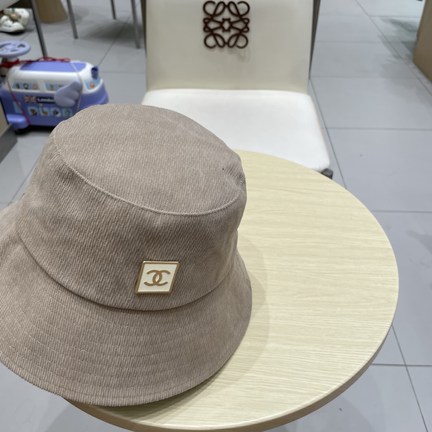 香奈儿Chanel-秋款新款渔夫帽，经典小香风头围57cm～